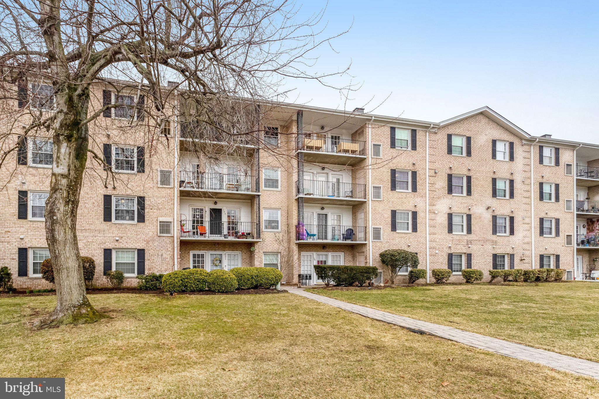 MOORINGS OF OCCOQUAN CON - Residential