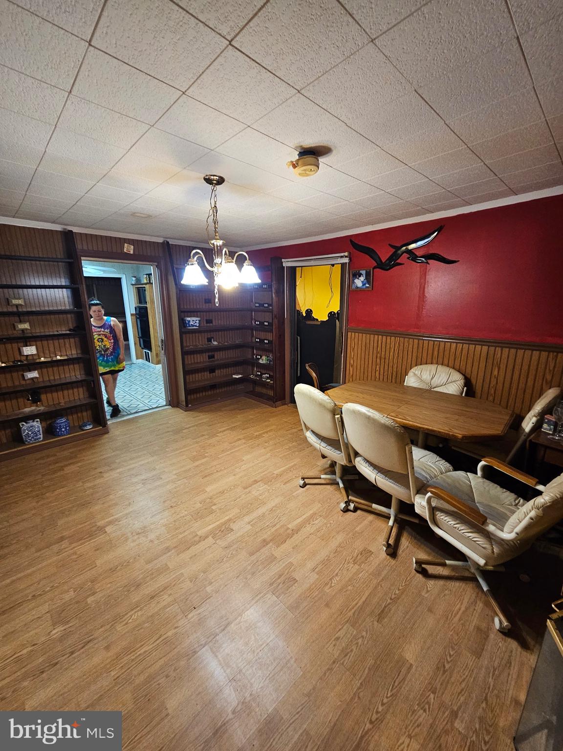 FEATHERSTONE TERRACE - Residential