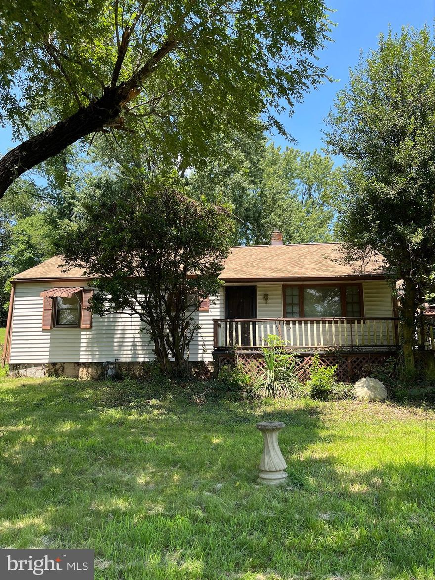 Great fixer-upper or flip property on large .46 acre lot.  Roof was replaced in the last few years.  3 shed/garage outbuildings are bonuses - (these need tlc too).  BONUS - Homes in Featherstone Terrace neighborhood have a dedicated "park area" on the shores of the Potomac River at the junction of Bayview Dr and Burton St (14701 Bayview Dr).  Great opportunity to remodel and design the way you want.
Home has potential organic growth.   There are step up and step down areas, be careful.  For safety reasons no children allowed for showings. 

Contingencies and Clauses Paragraph 2, Section B - all boxes must be checked.
Sold as-is - cash buyer preferred.





Sold in AS IS condition. Fixer Upper.  Flippers come check this one out. Great investment opportunity.  Renovation Needed.  - - -  Great location close to Potomac River and Route 1 corridor (2 VRE Stations within close proximity, too).   Large .46 / acre lot could be a tear down and build a grand home.  All options are worth considering.  Seller did replace the roof in the last couple of years!  3 sheds/garage outbuildings are bonuses (these need TLC, too.  Entire yard is fenced.  Please bring flashlights as lighting is sparse.  BONUS - Homes in Featherstone Terrace neighborhood have a dedicated "park area" on the shores of the Potomac River at the junction of Bayview Dr and Burton St (14701 Bayview Dr)
Home has potential organic growth. Bring your own protective gear. For safety reasons no children allowed for showings. Contingencies and Clauses Paragraph 2, Section B - all boxes must be checked.