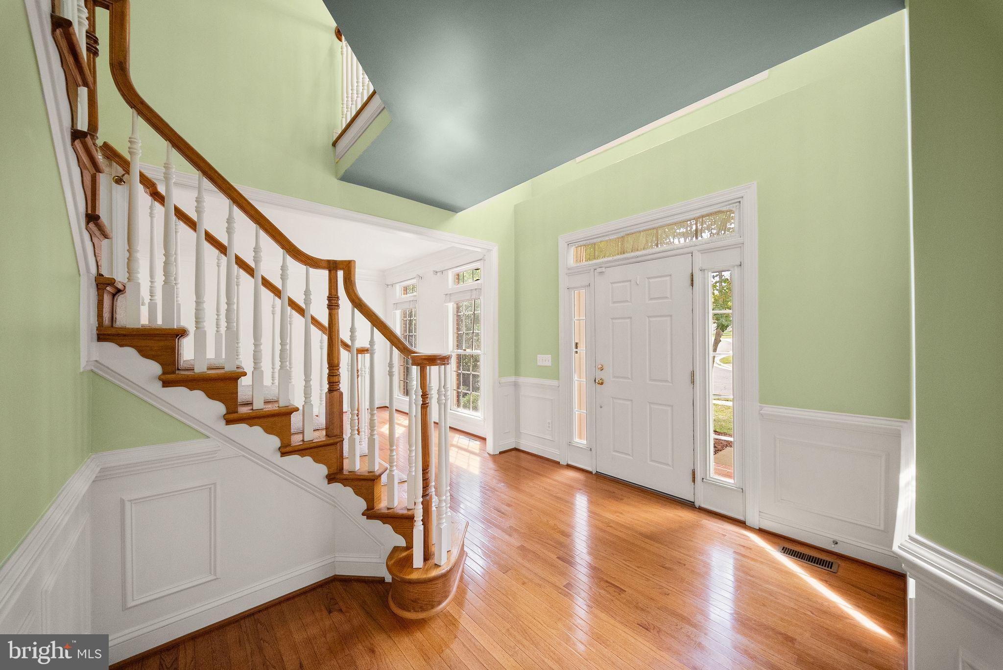 11717 MERCER HILL COURT