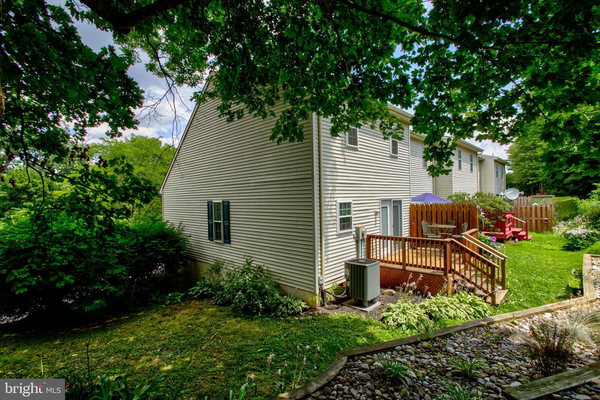 TIMSON HILL - Residential