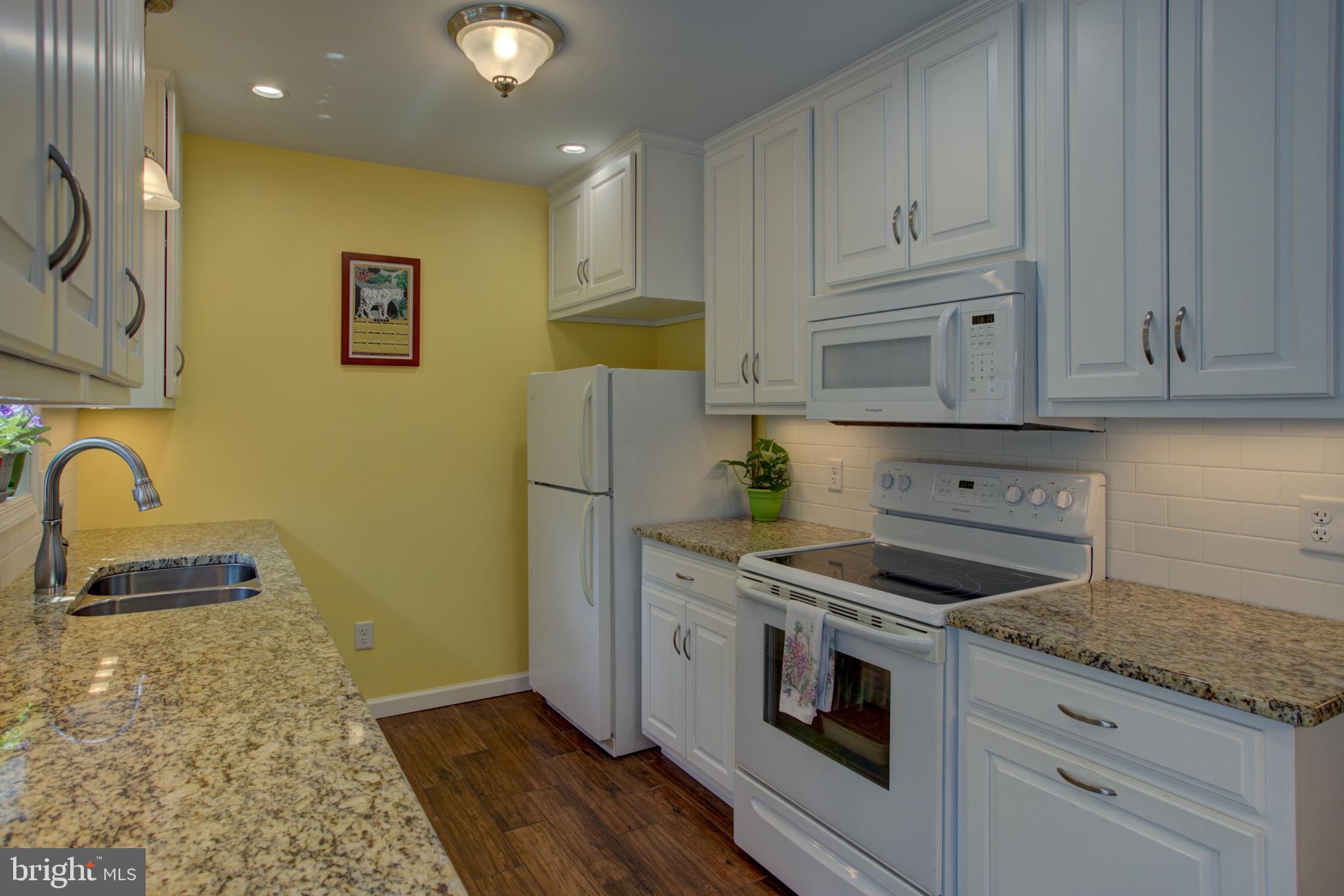 TIMSON HILL - Residential