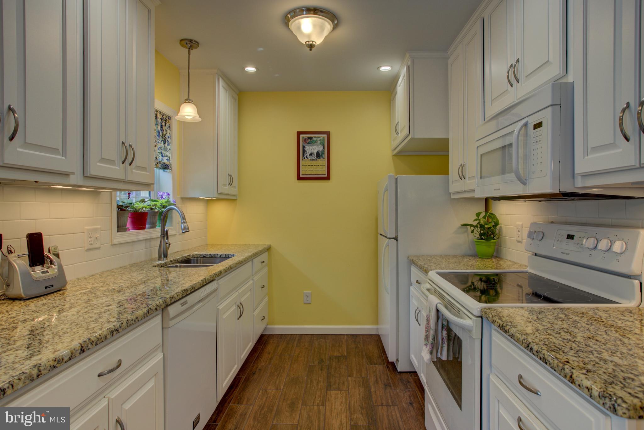 TIMSON HILL - Residential