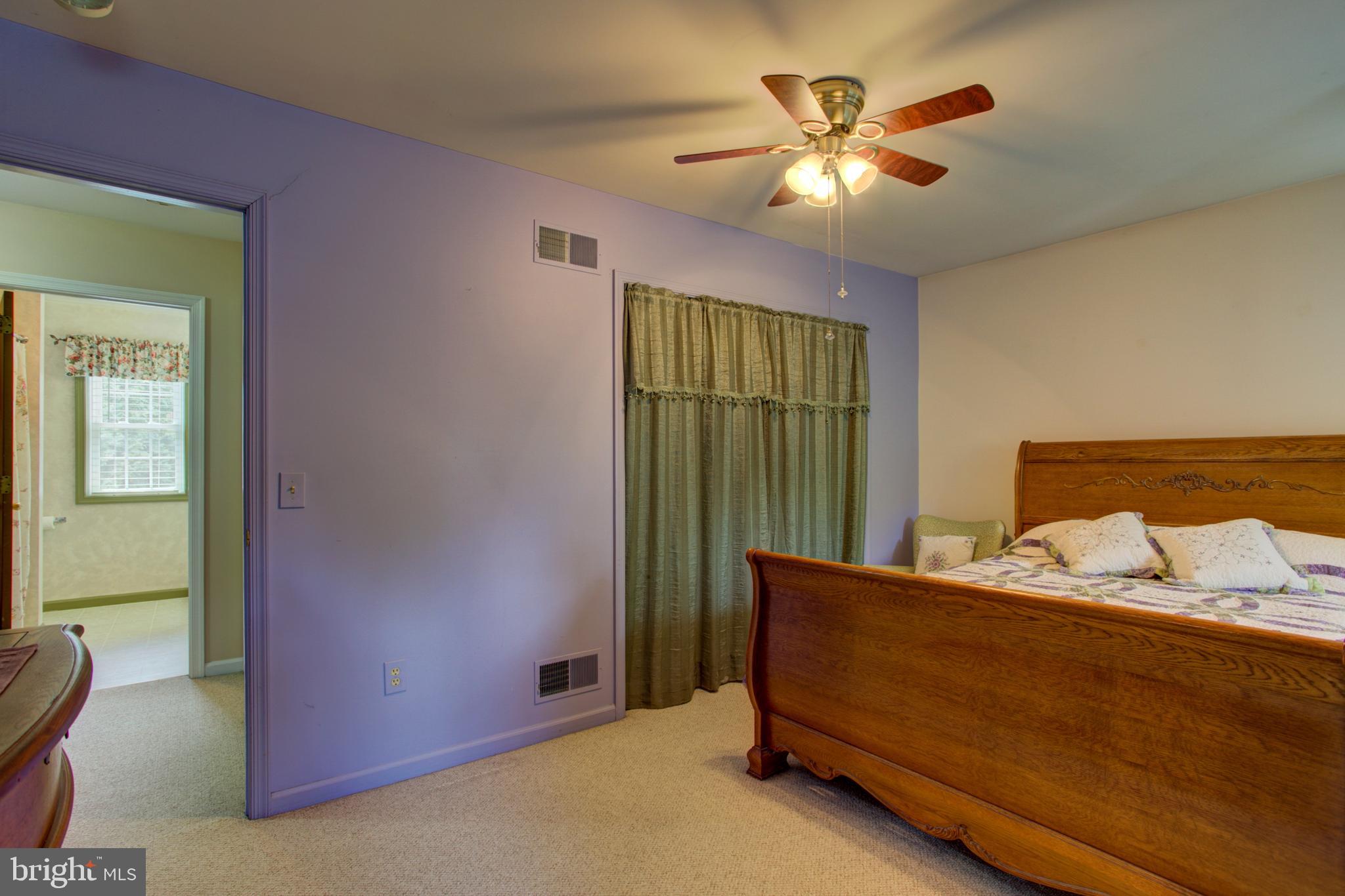 TIMSON HILL - Residential