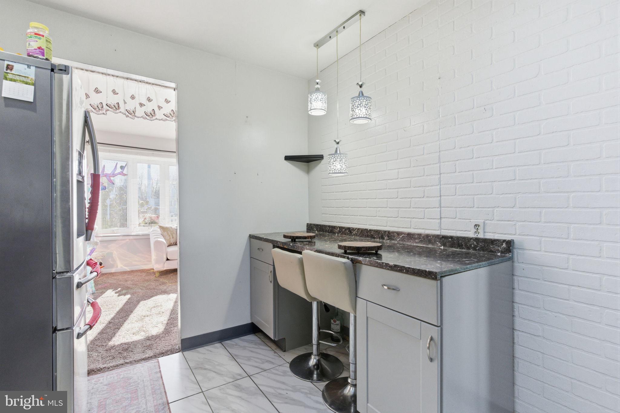 NOTTINGHAM VIL - Residential