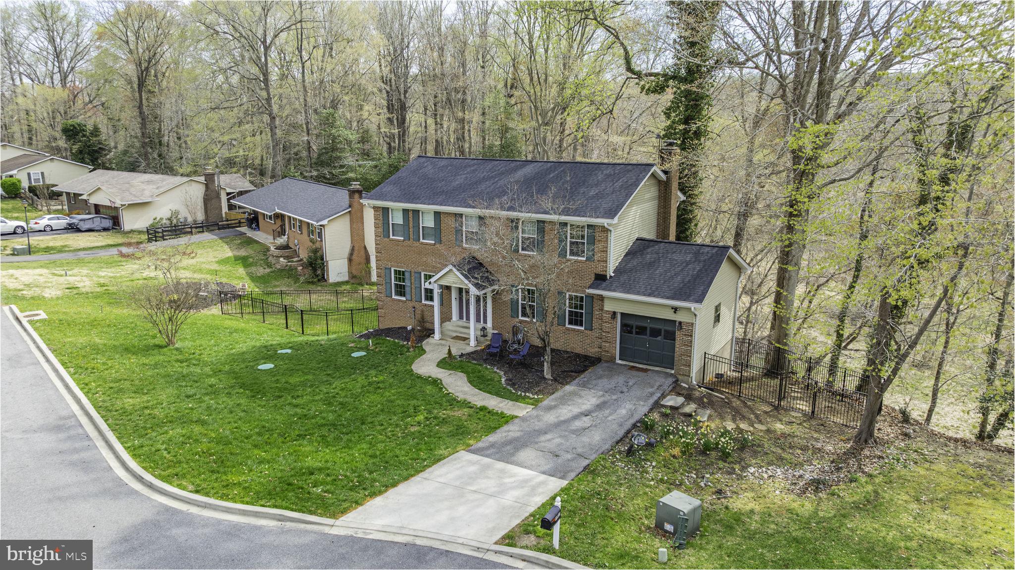 APPLE GREENE - Residential