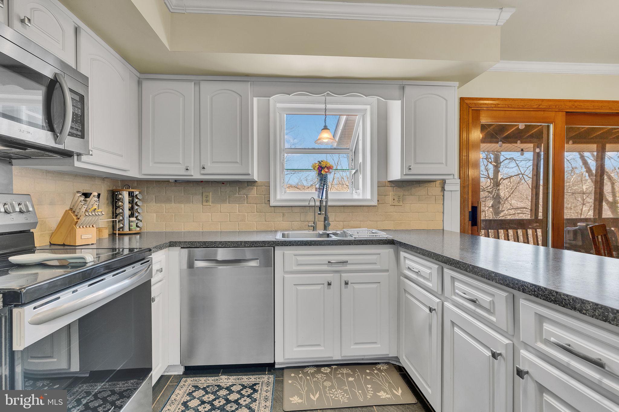 APPLE GREENE - Residential