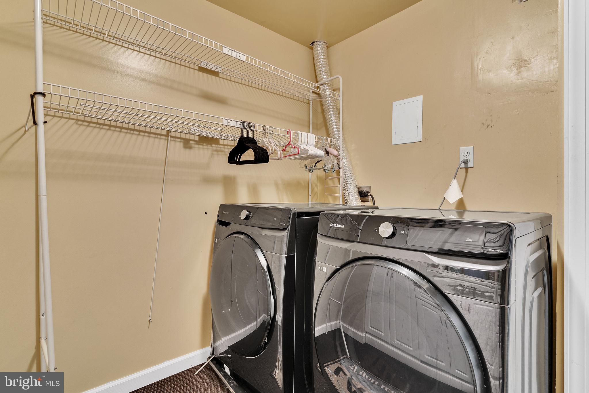 APPLE GREENE - Residential