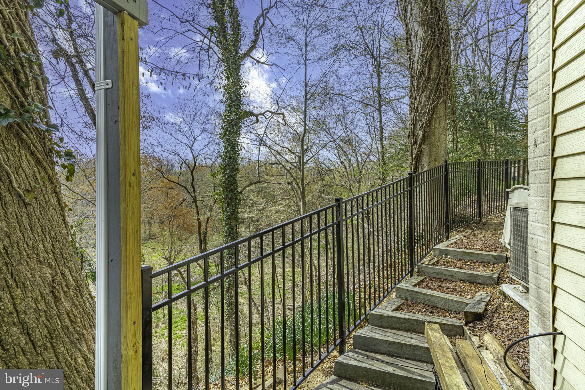 APPLE GREENE - Residential