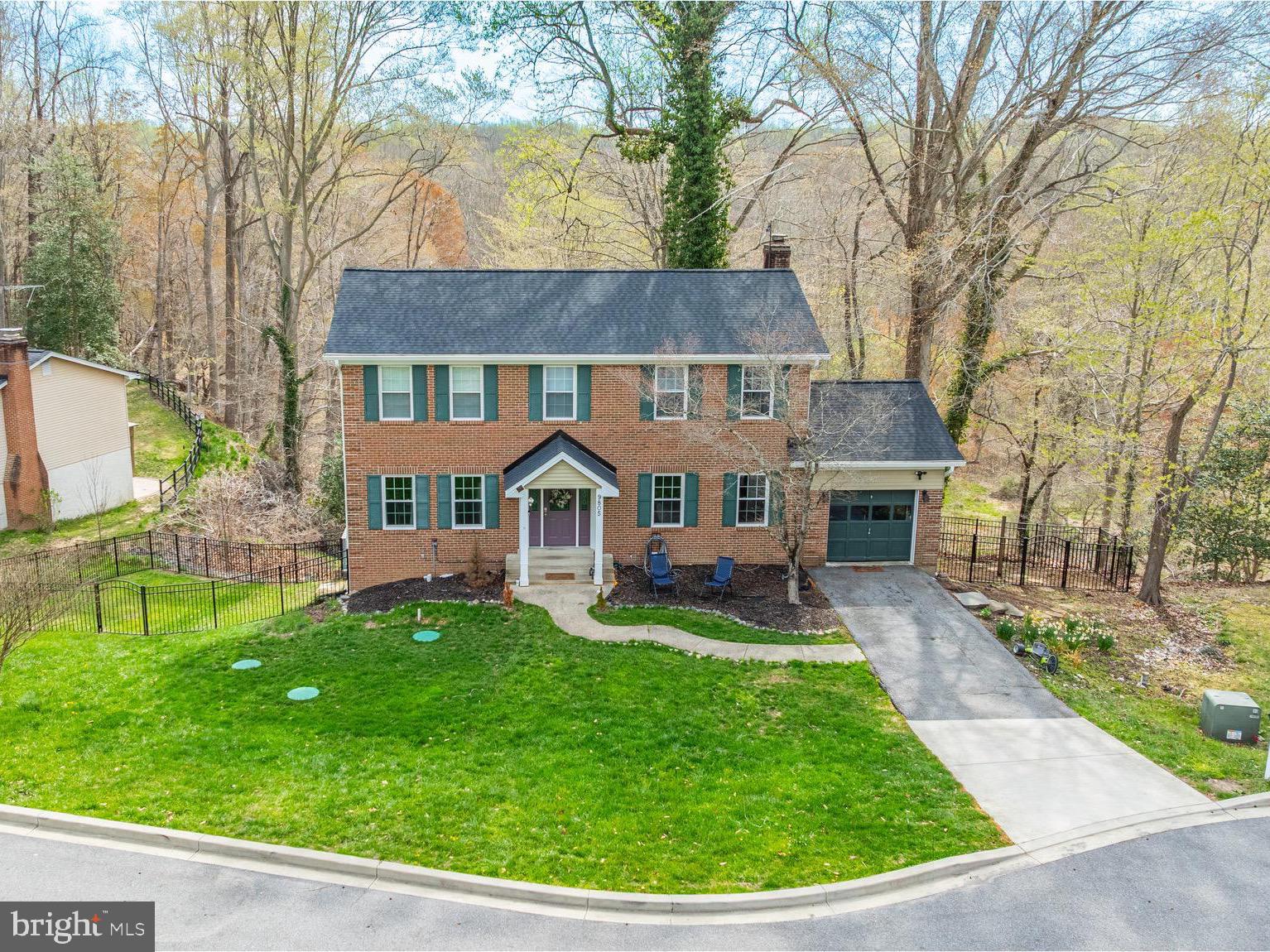 APPLE GREENE - Residential