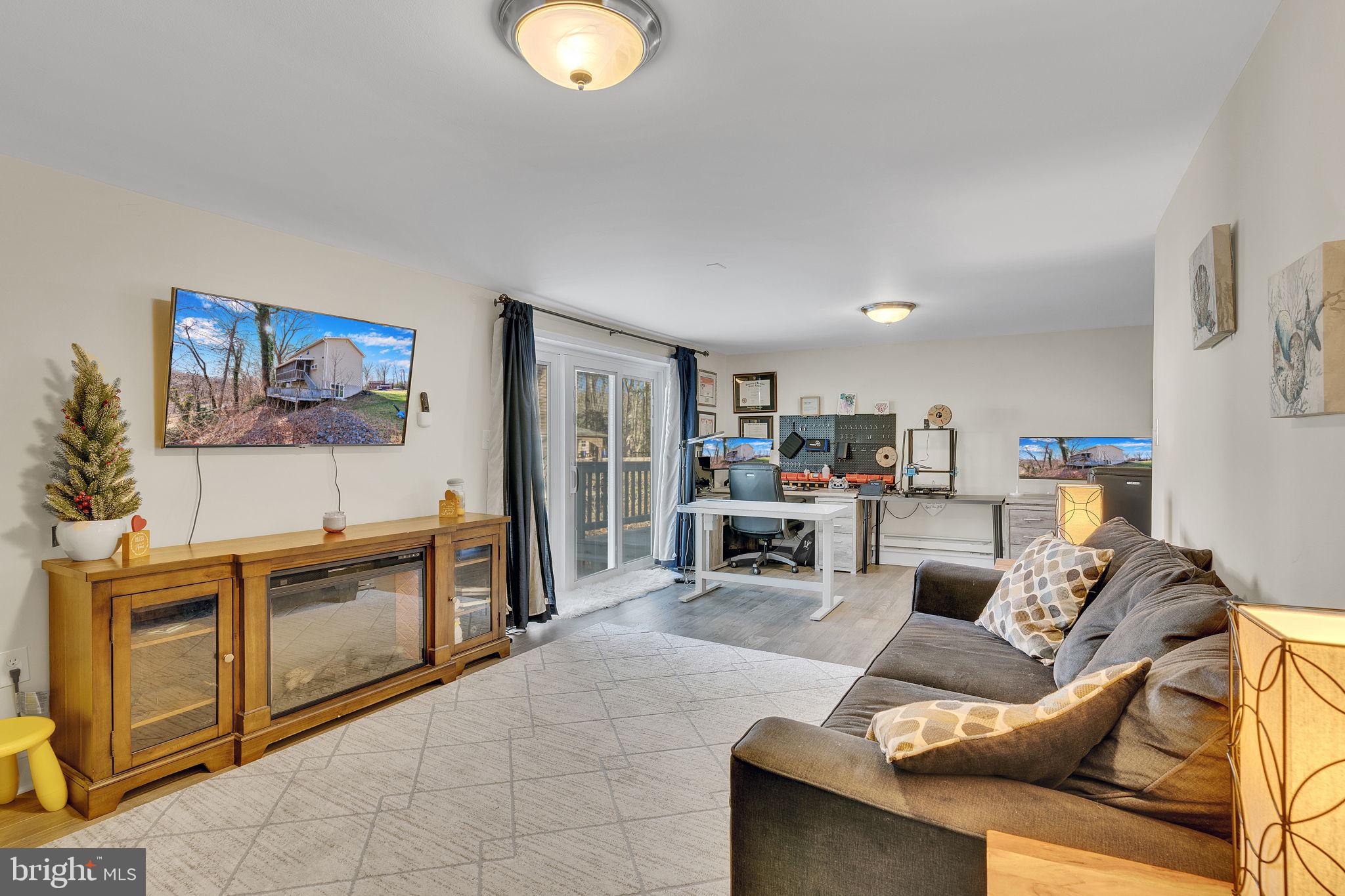 APPLE GREENE - Residential