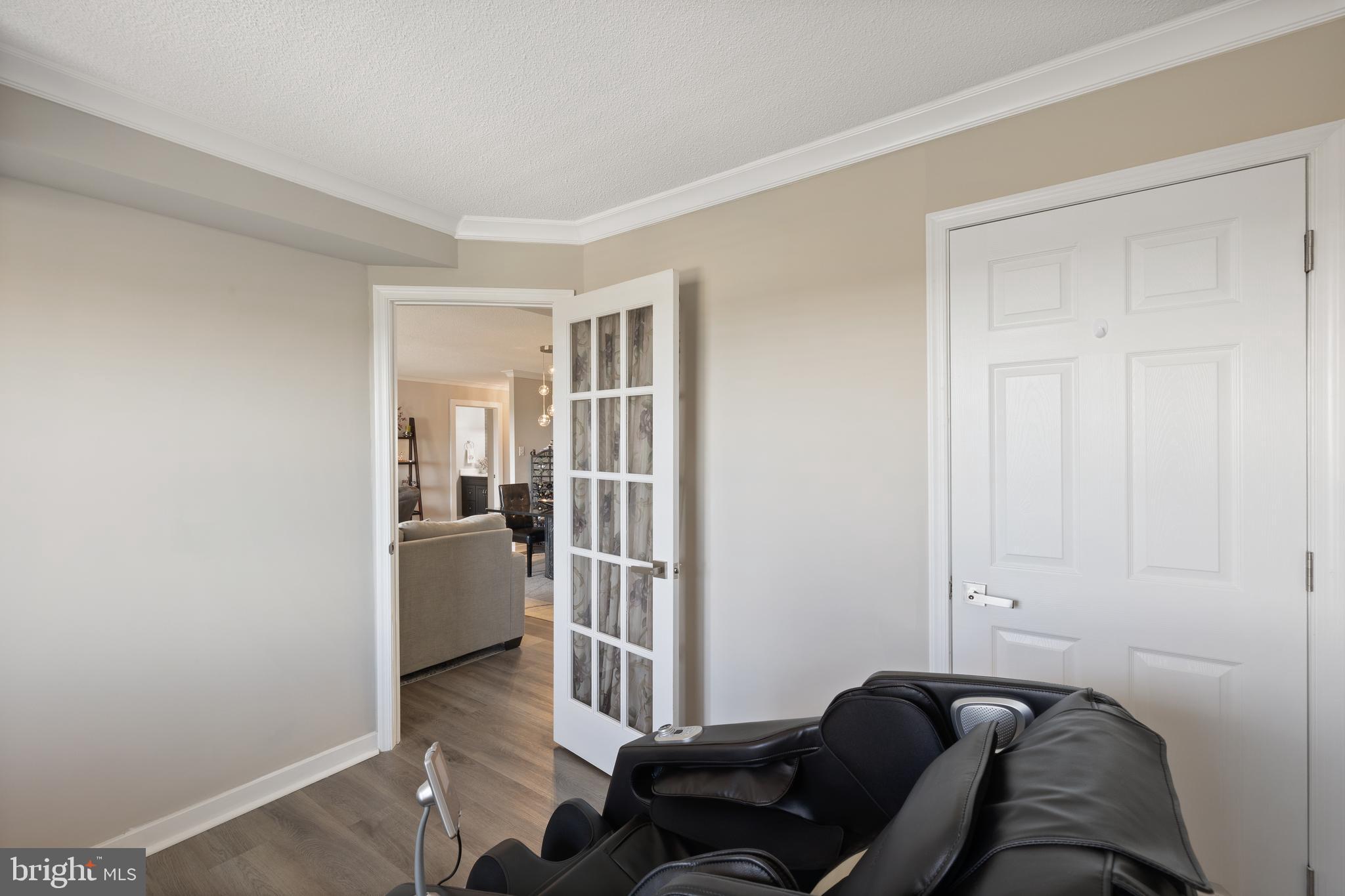 WATERGATE AT LANDMARK - Residential