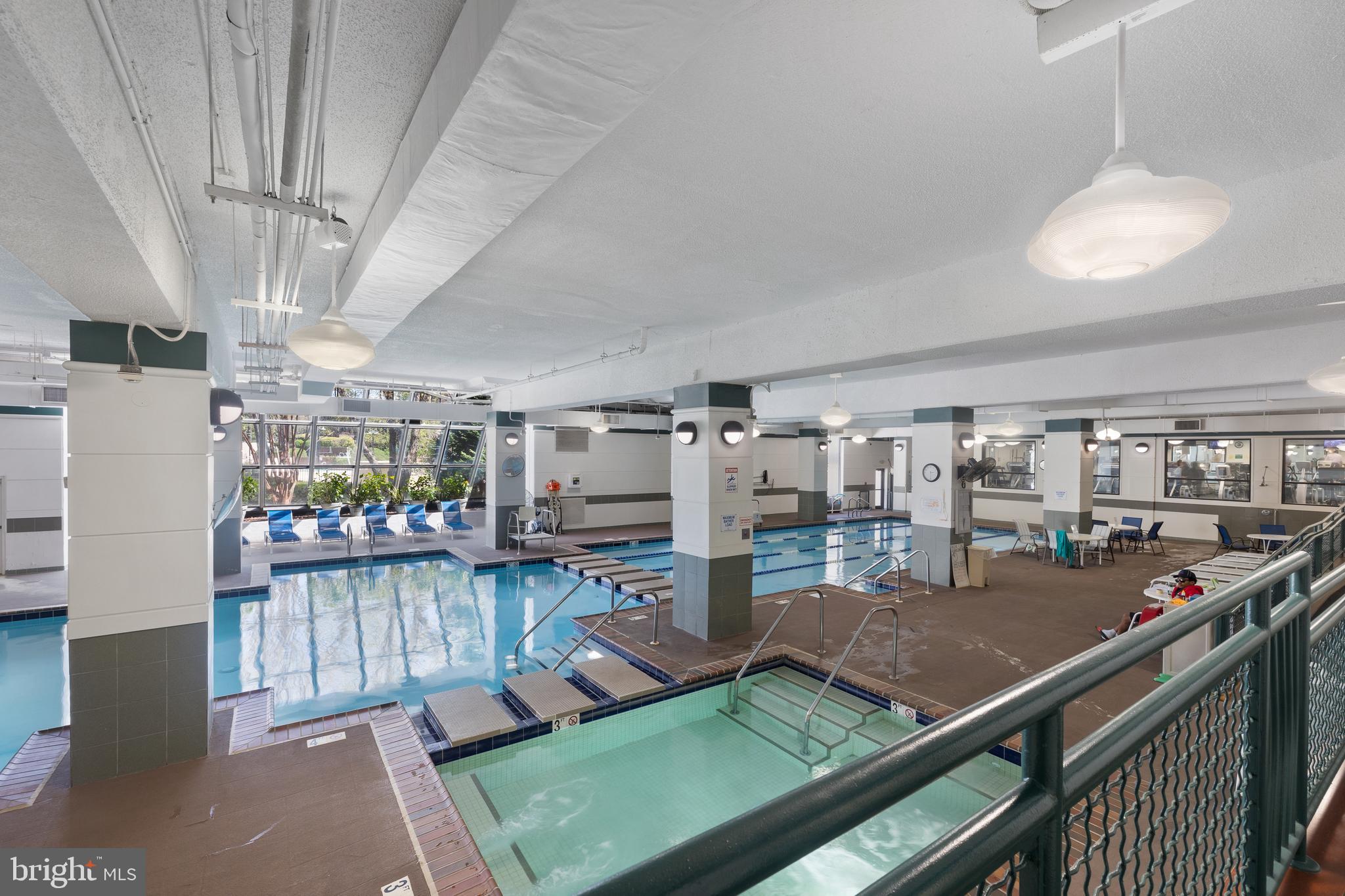 WATERGATE AT LANDMARK - Residential