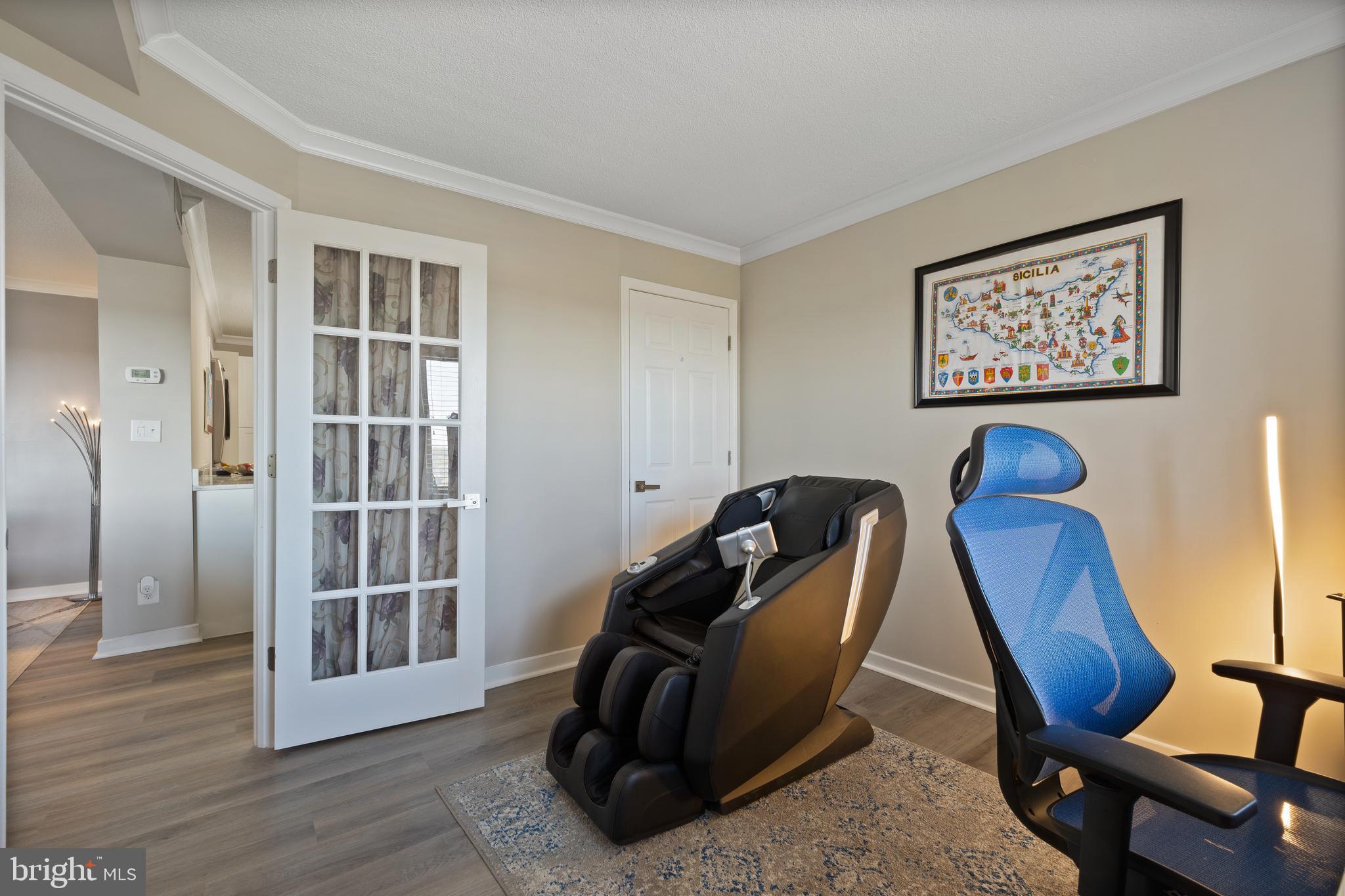 WATERGATE AT LANDMARK - Residential