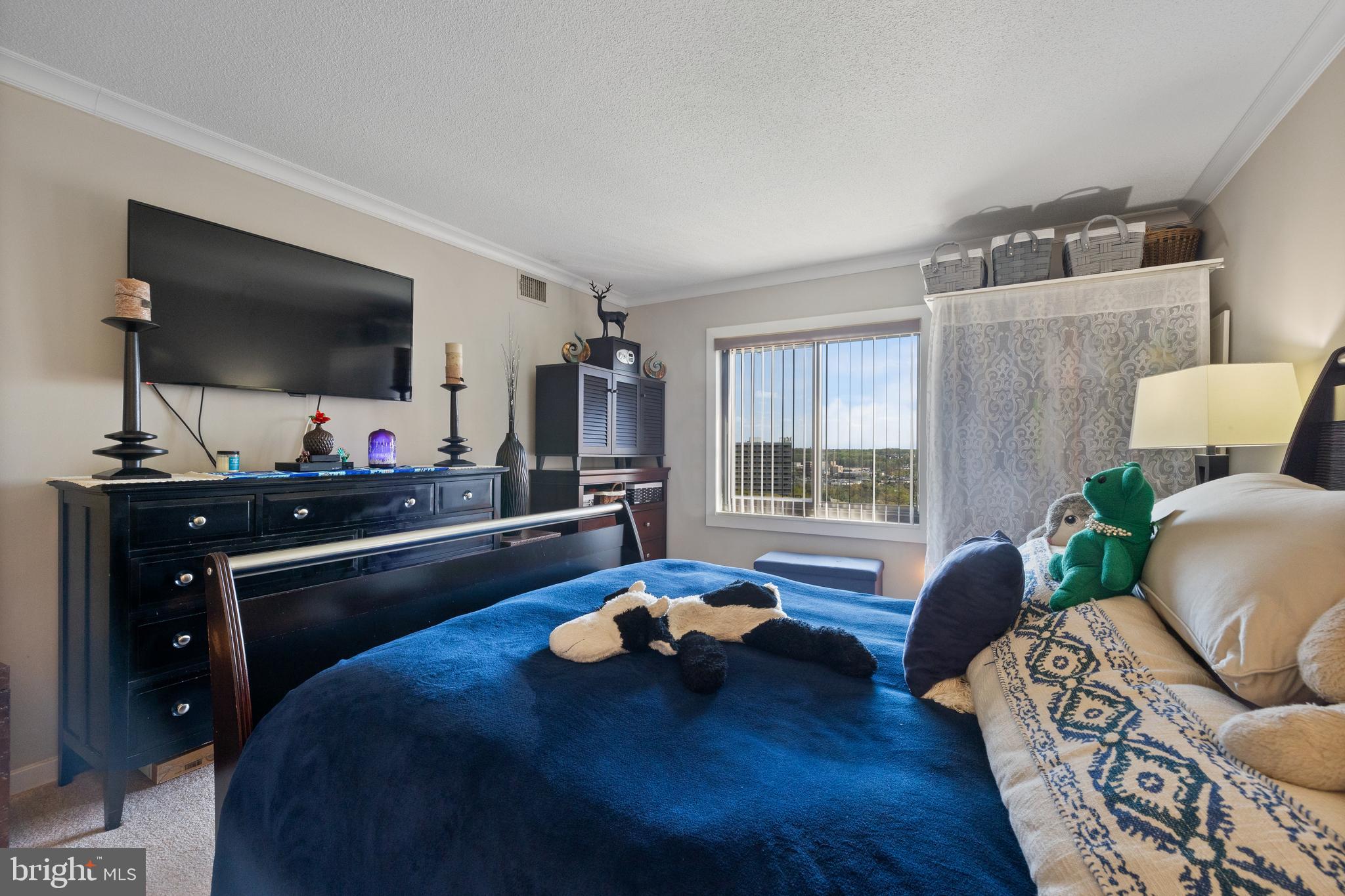 WATERGATE AT LANDMARK - Residential