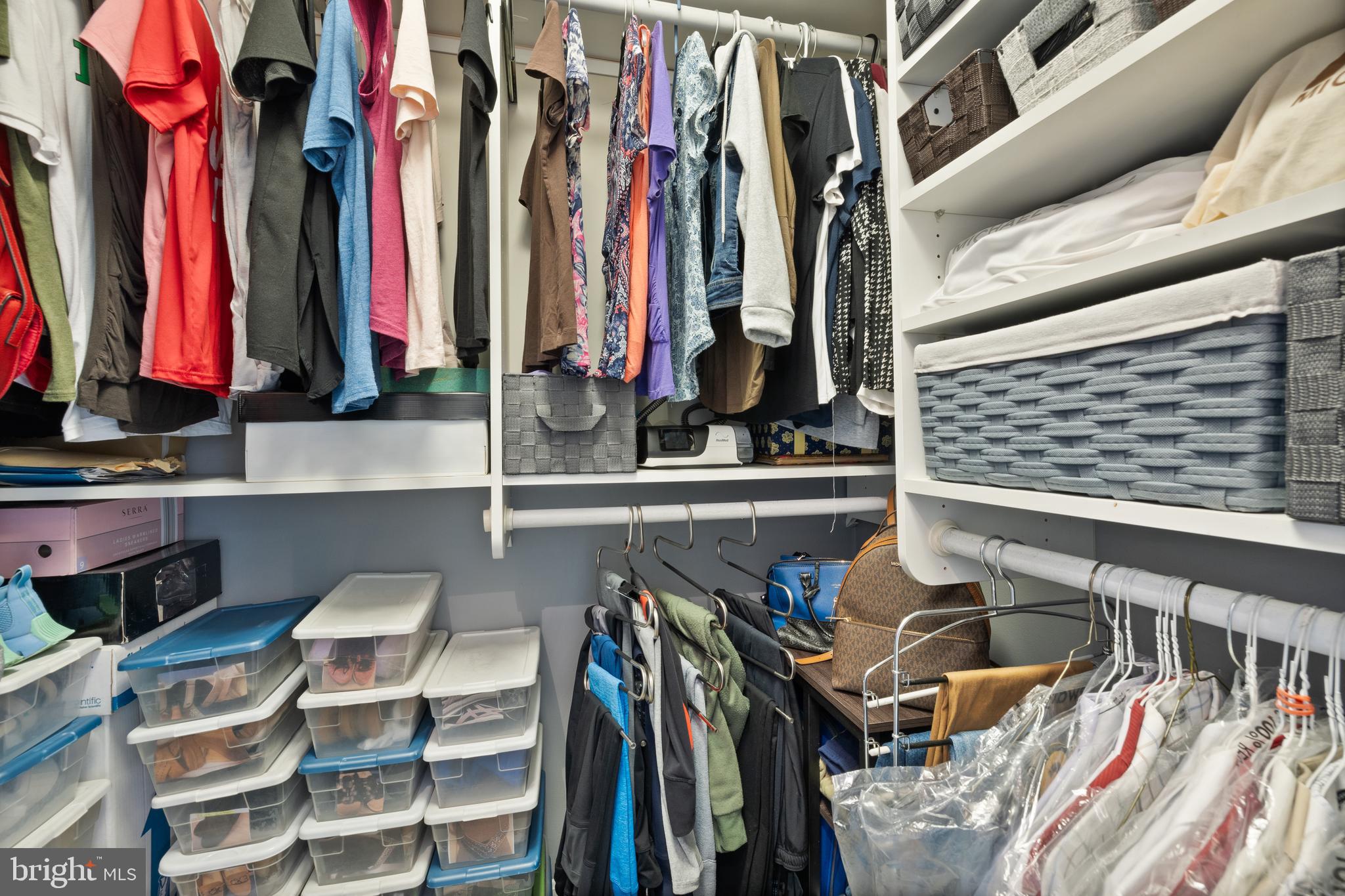 WATERGATE AT LANDMARK - Residential