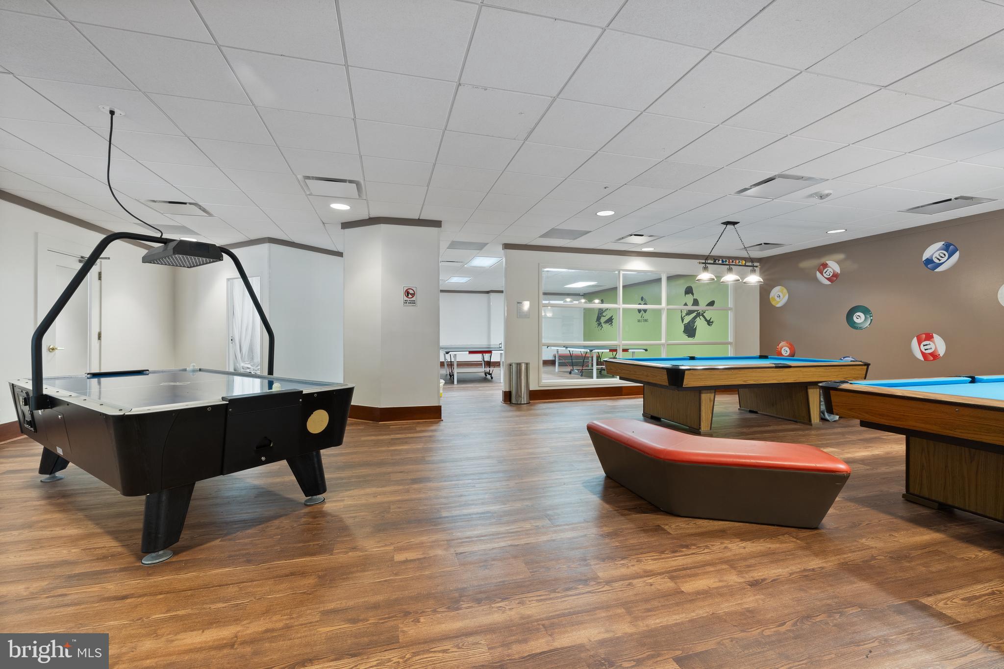 WATERGATE AT LANDMARK - Residential