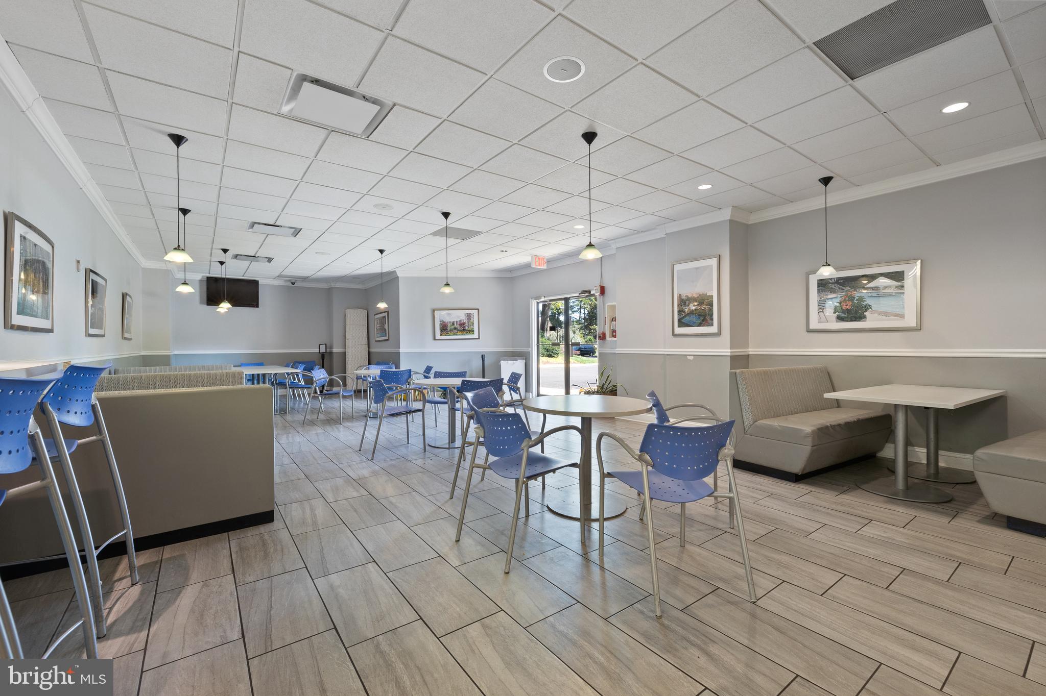 WATERGATE AT LANDMARK - Residential