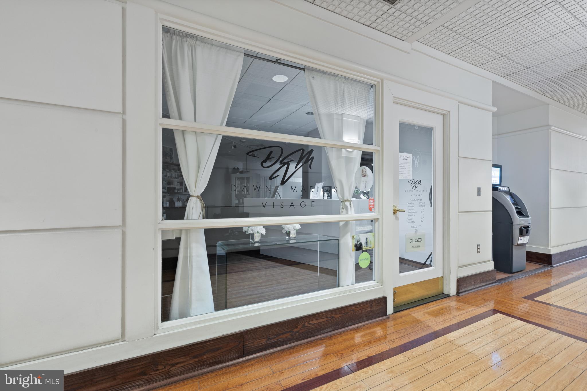 WATERGATE AT LANDMARK - Residential