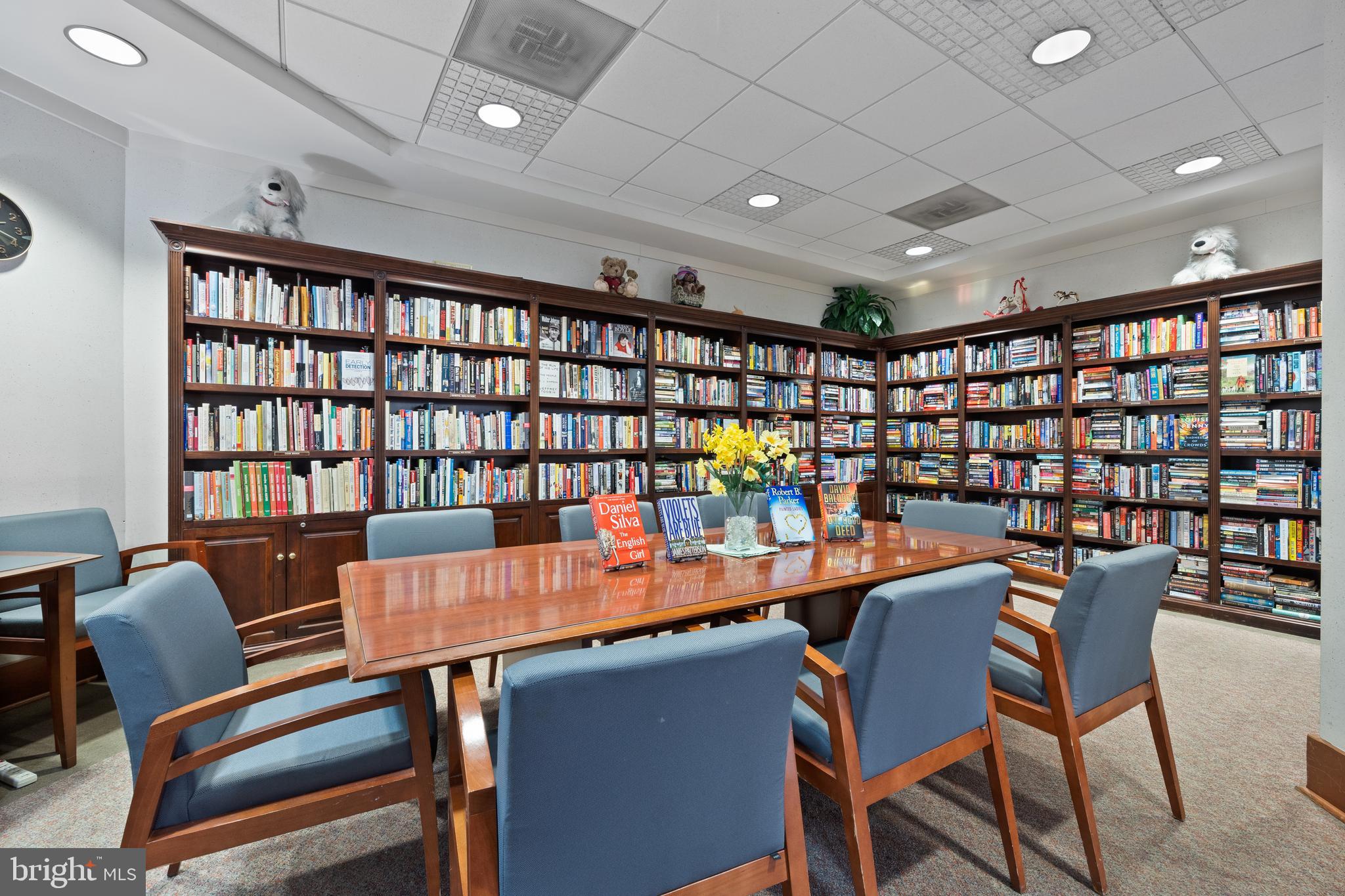 WATERGATE AT LANDMARK - Residential