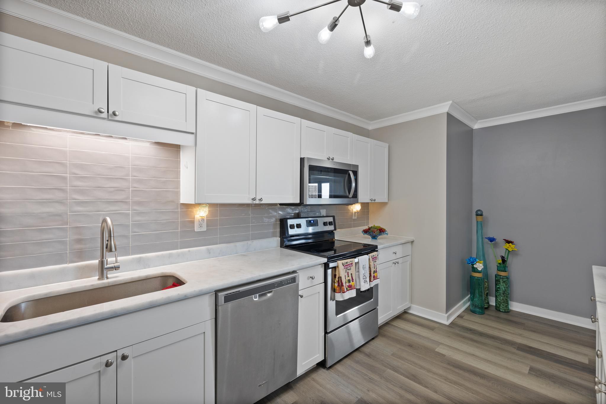 WATERGATE AT LANDMARK - Residential