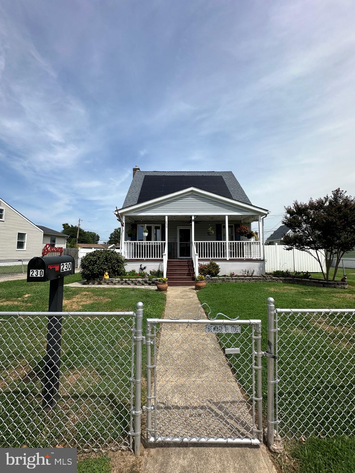 GRAY MANOR - Residential