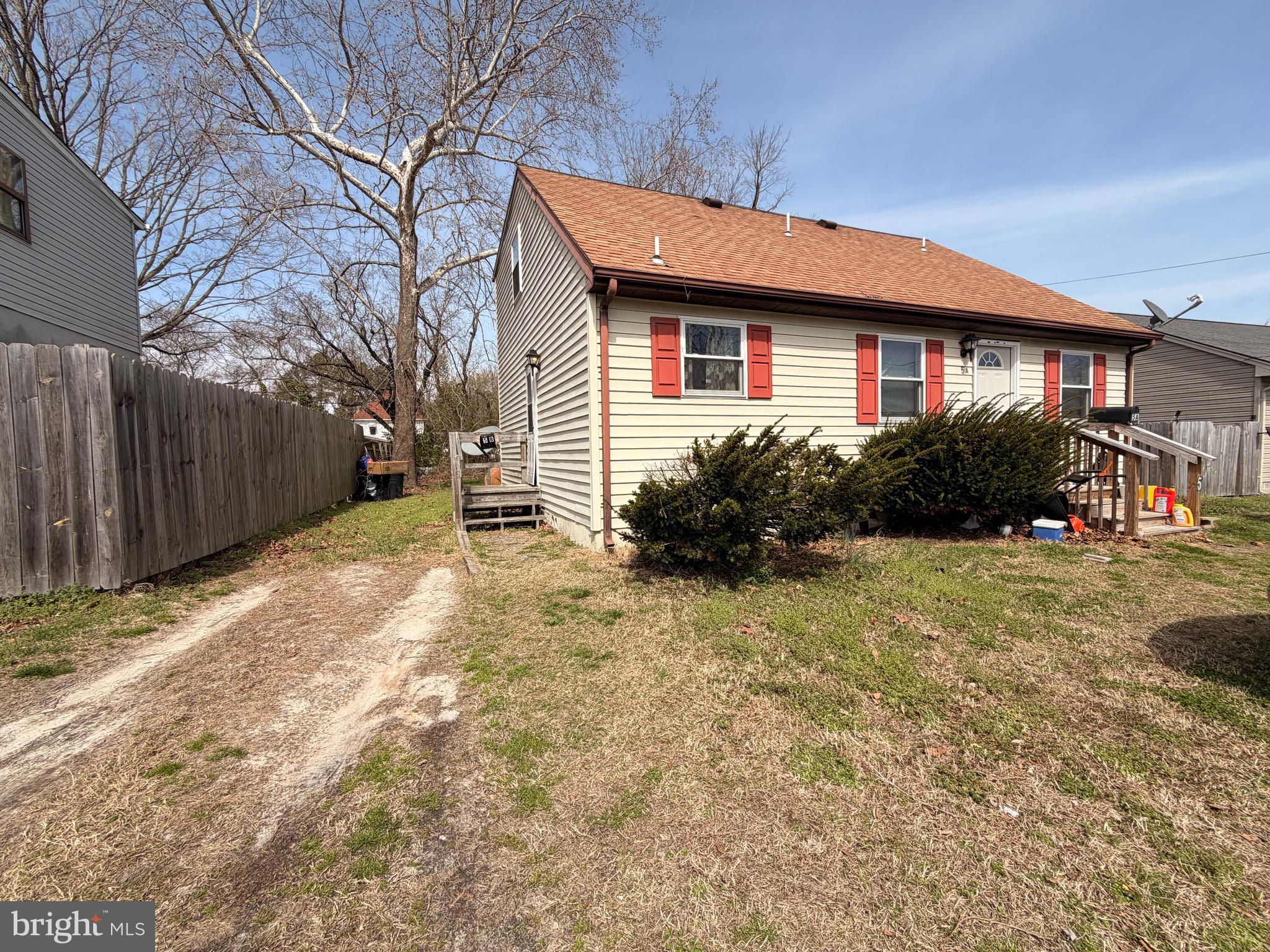 5 W CHESTNUT STREET