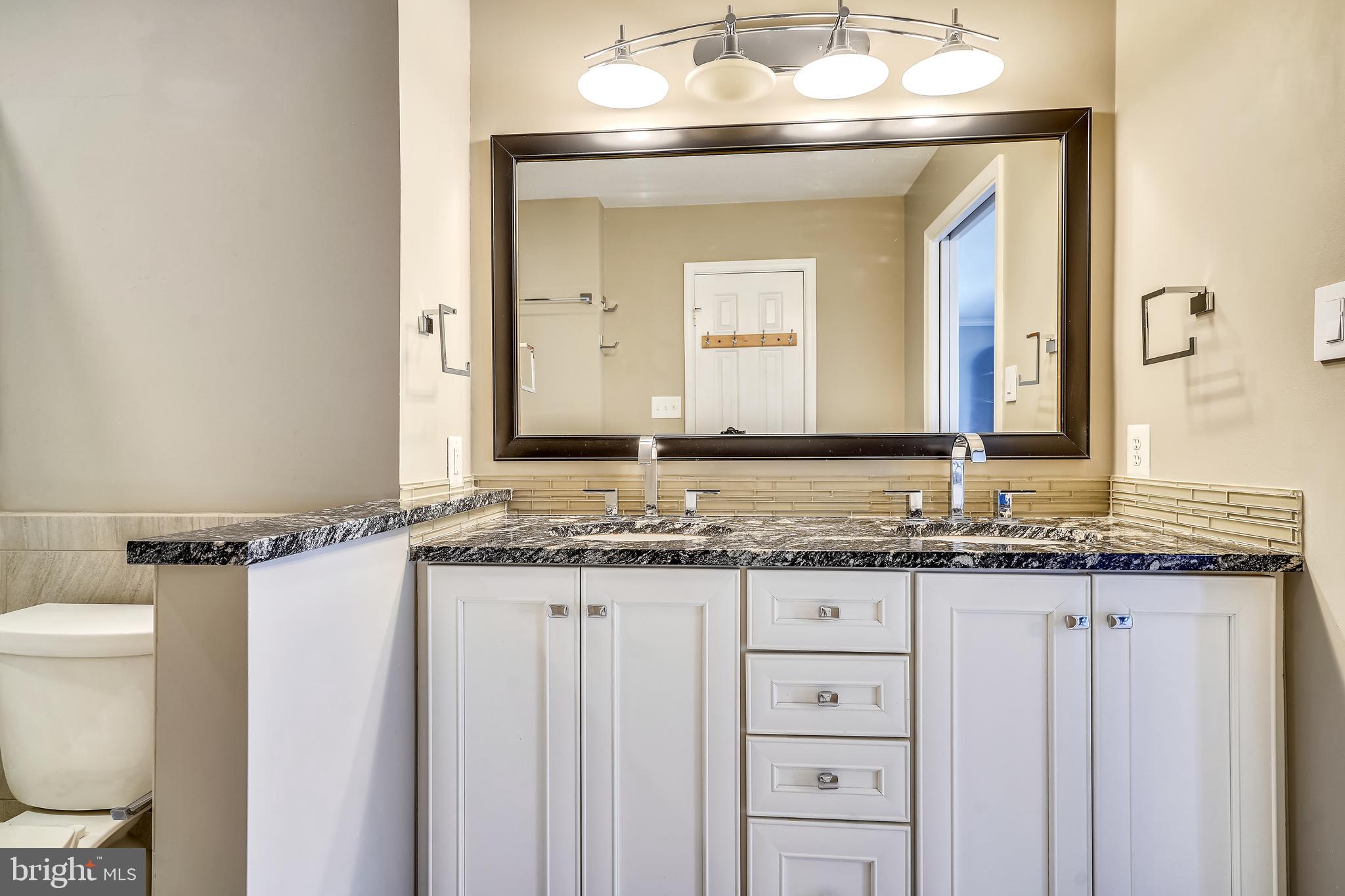 HUNTER VILLAGE - Residential