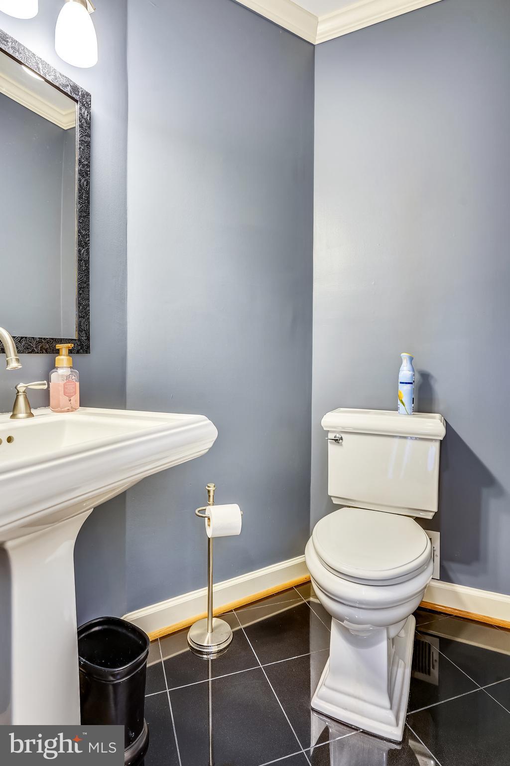 HUNTER VILLAGE - Residential