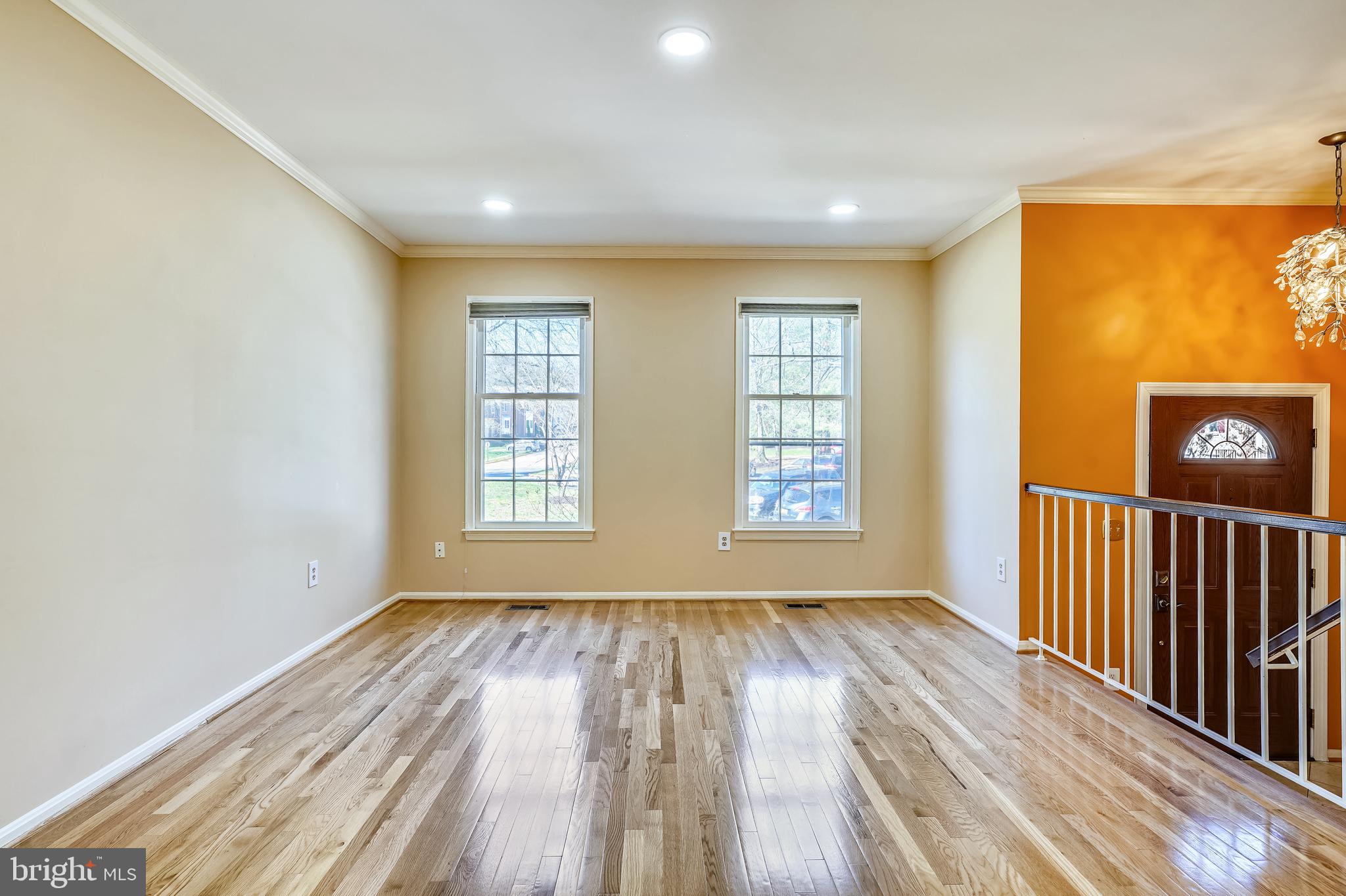 HUNTER VILLAGE - Residential