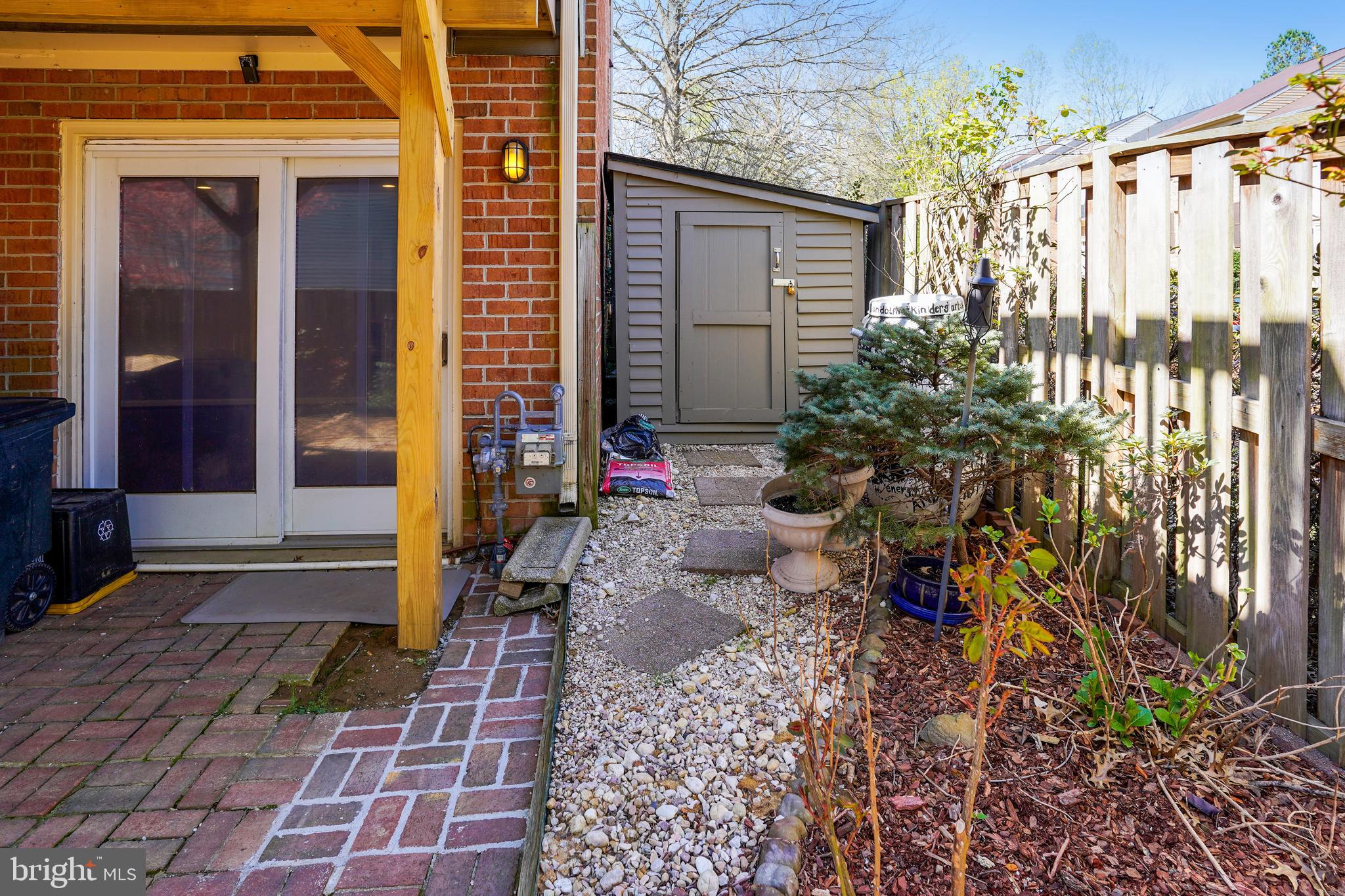 HUNTER VILLAGE - Residential