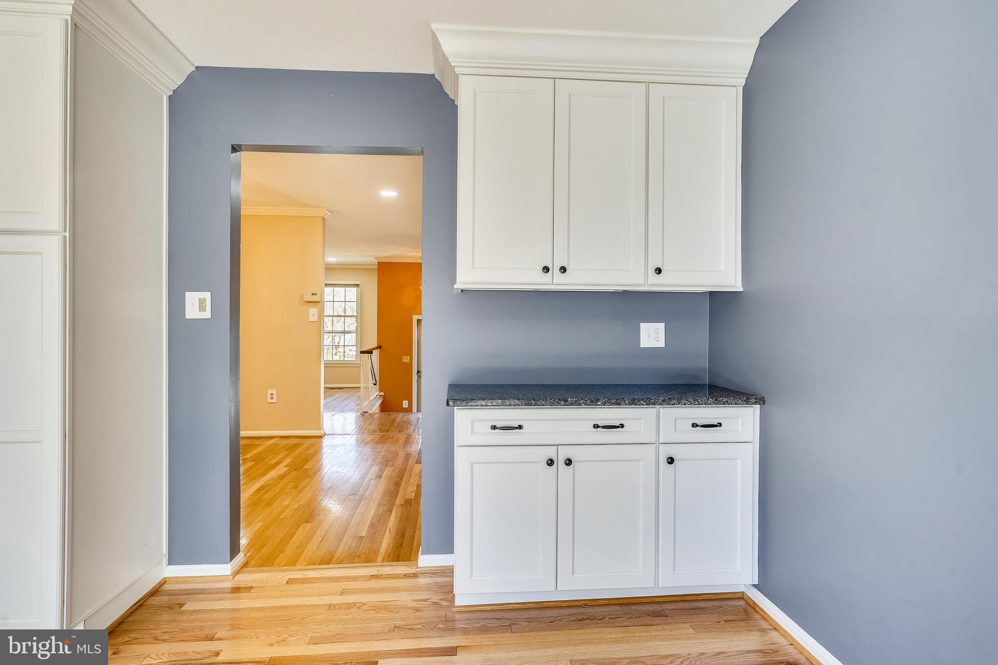 HUNTER VILLAGE - Residential