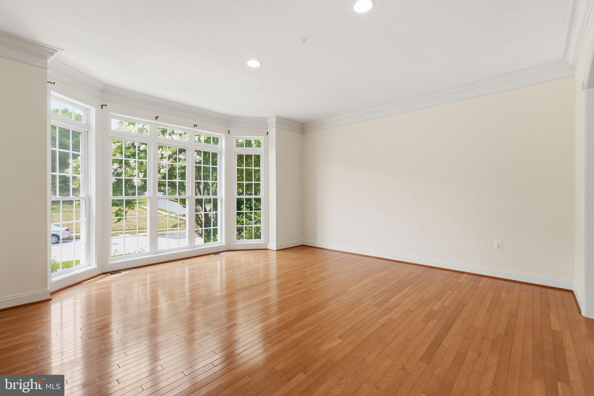 903 SCUPPER COURT