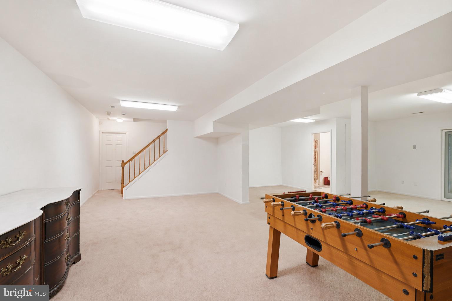 FLINTRIDGE - Residential