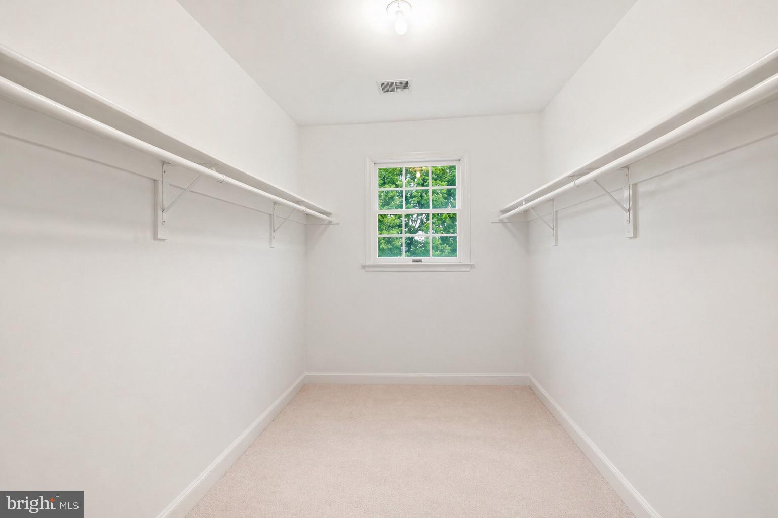 FLINTRIDGE - Residential