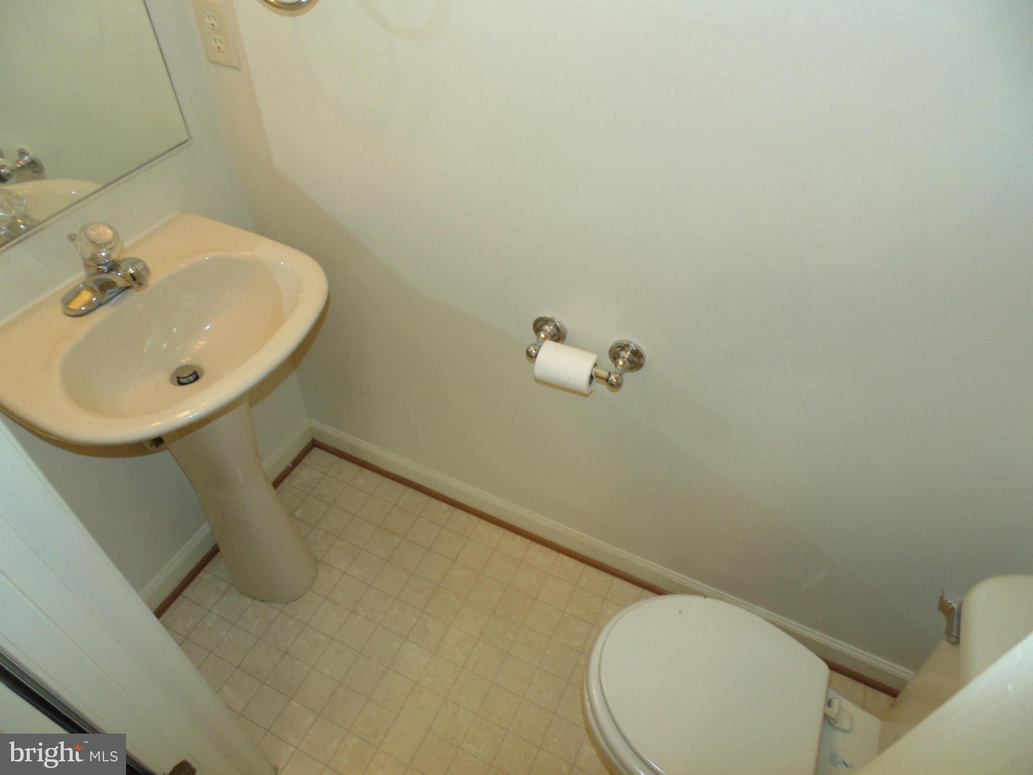 DANIELS PURCHASE - Residential Lease