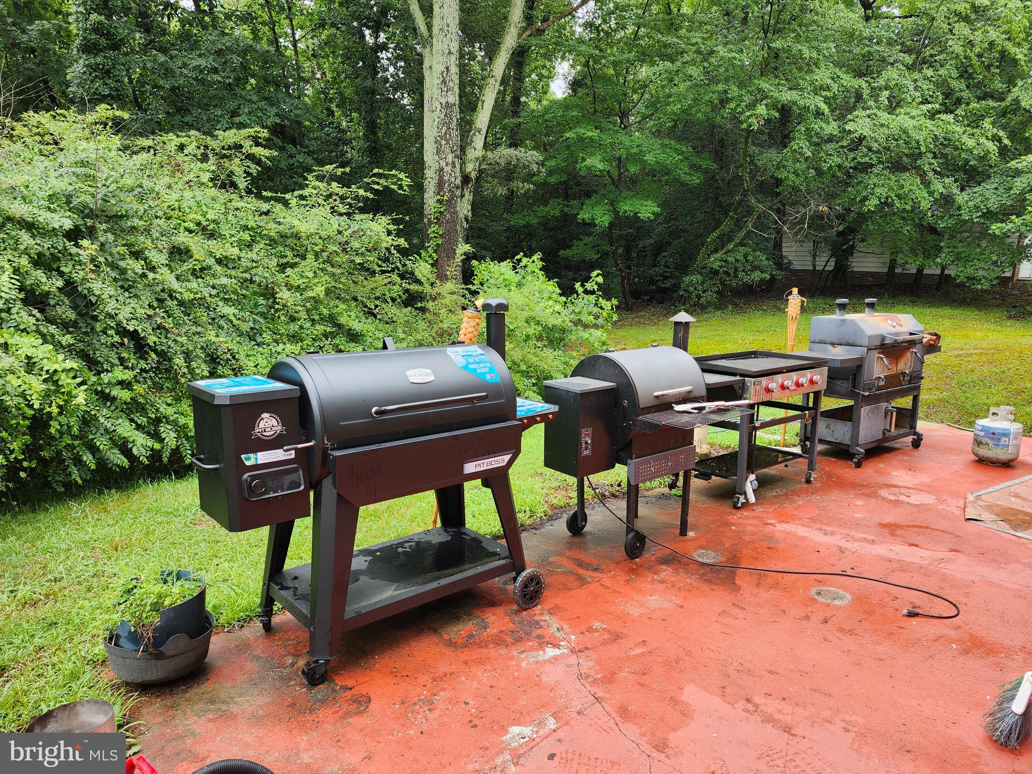 ESPERANZA FARMS - Residential