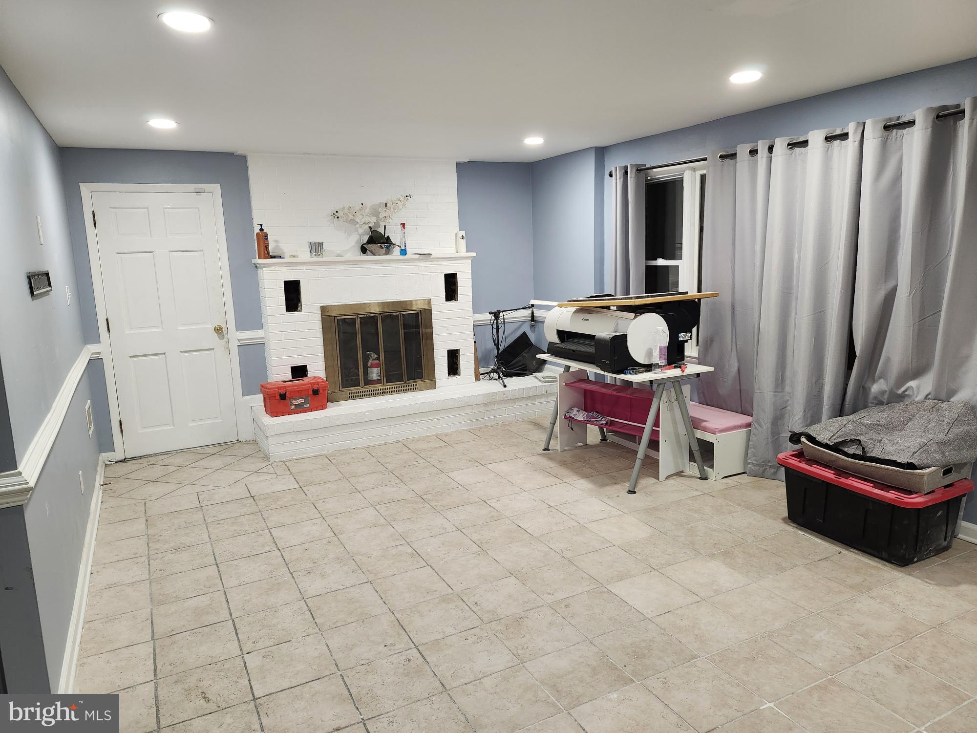 ESPERANZA FARMS - Residential