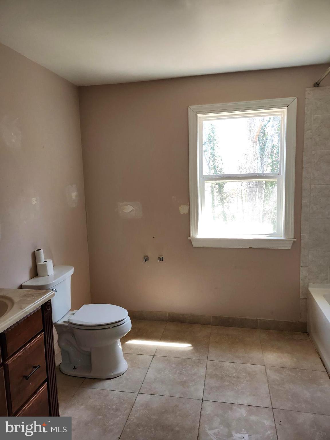 ESPERANZA FARMS - Residential