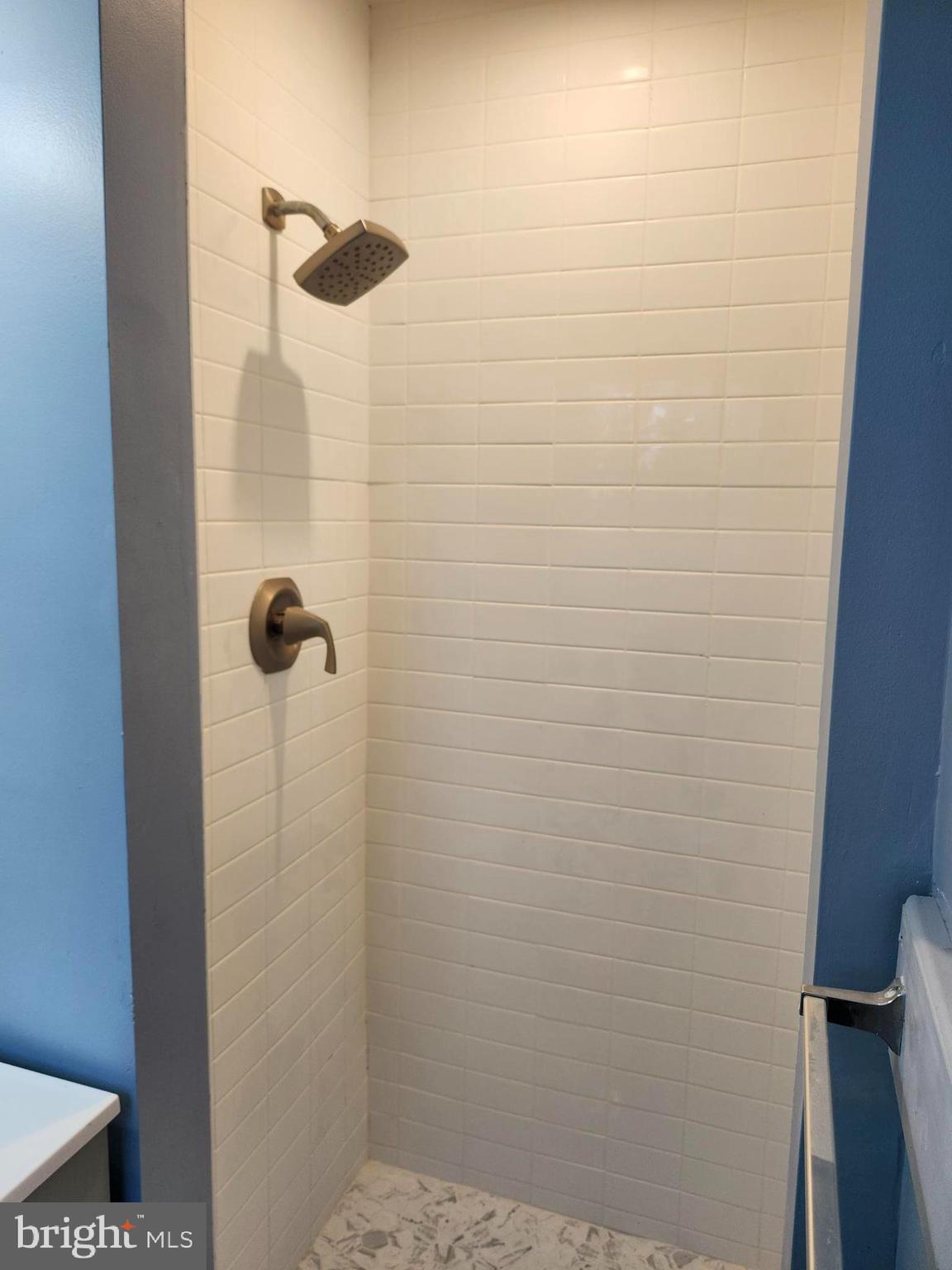 ESPERANZA FARMS - Residential