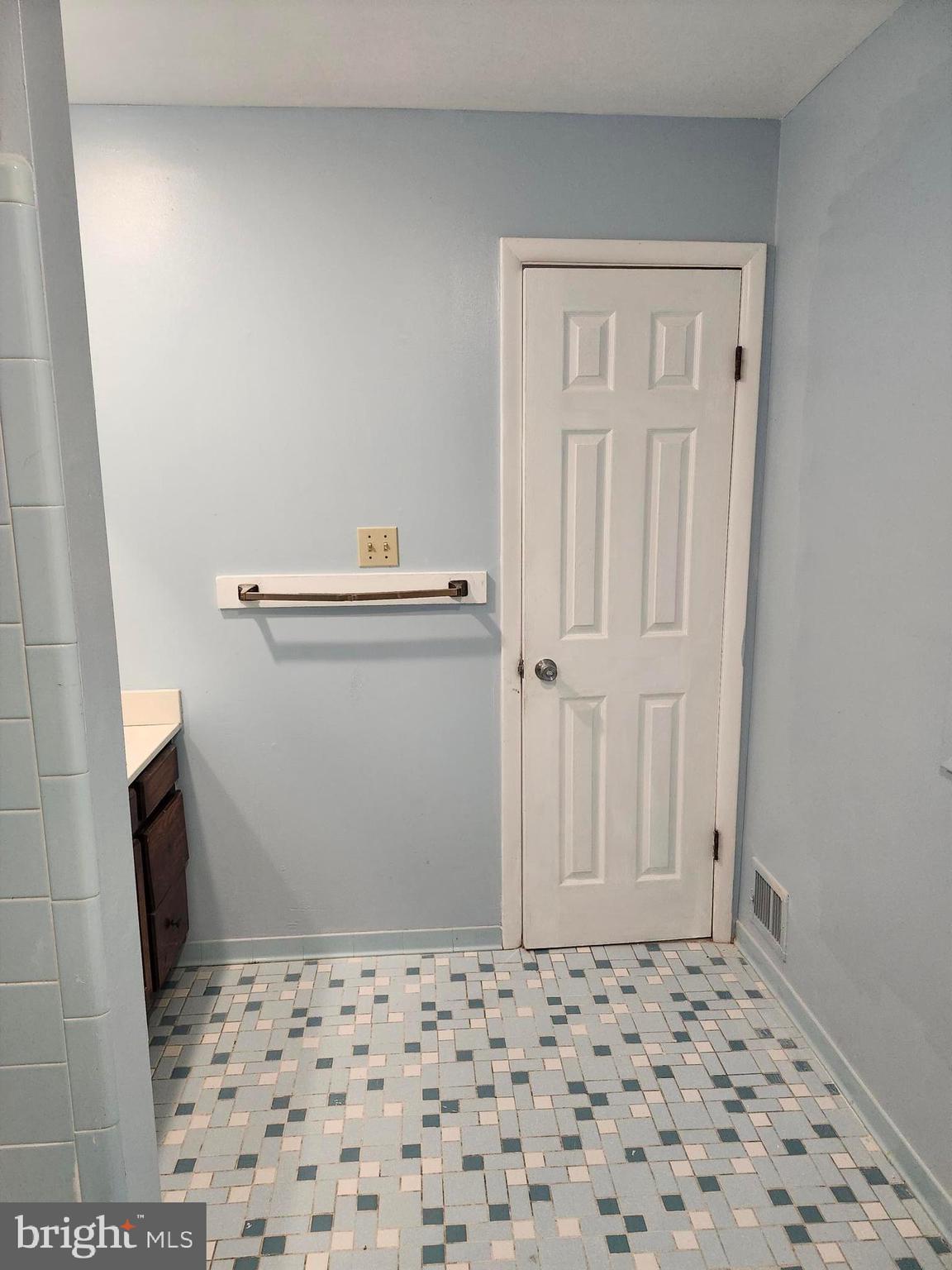 ESPERANZA FARMS - Residential