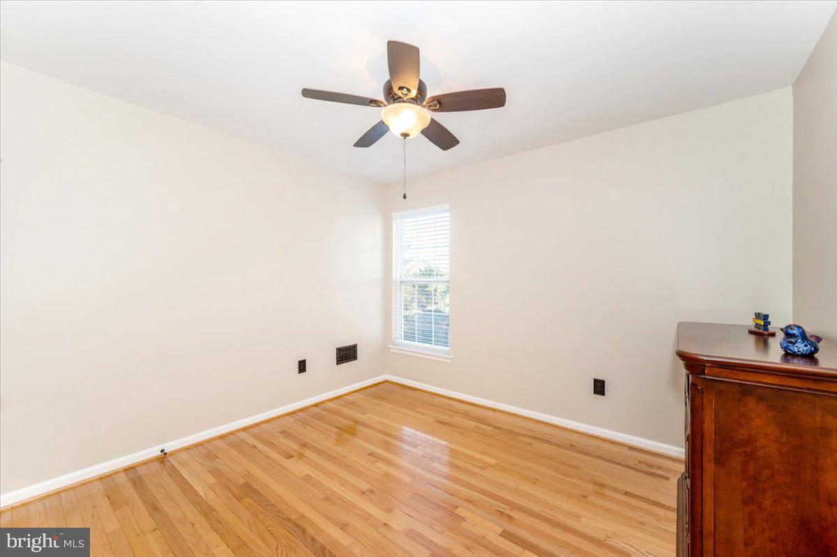 WALNUT RIDGE - Residential