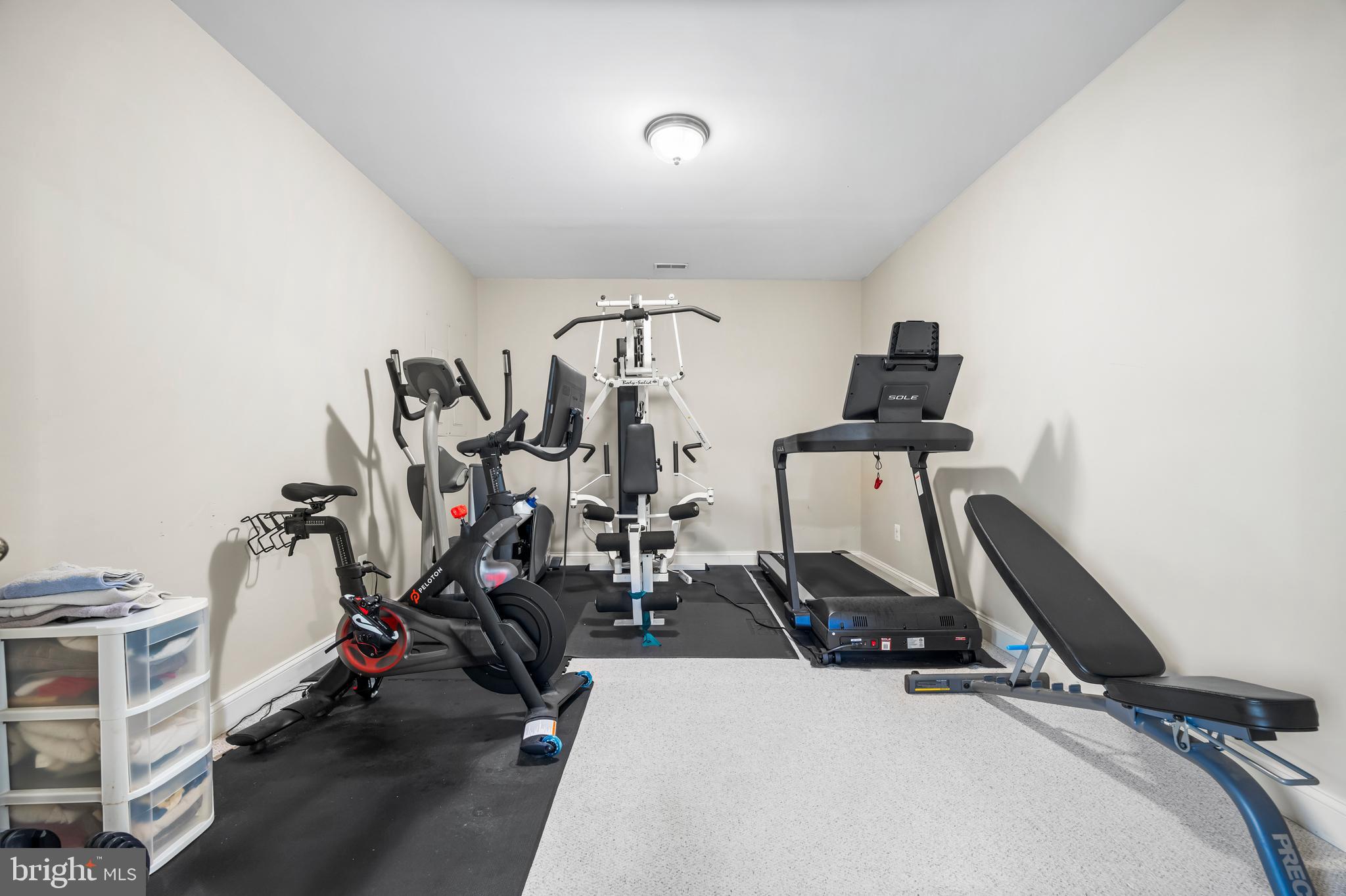 JENIFER RIDGE - Residential