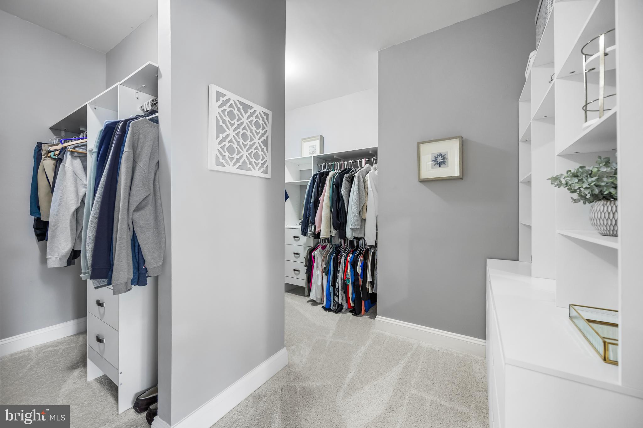 JENIFER RIDGE - Residential