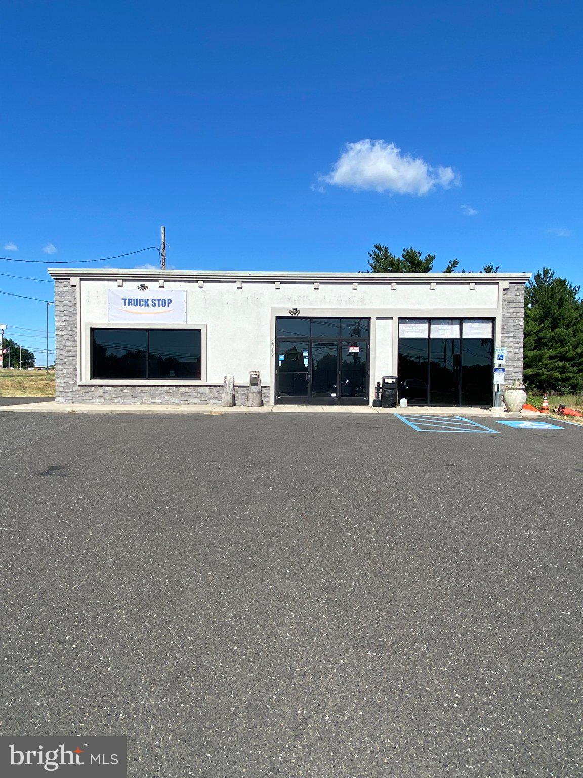 2913 ROUTE 130 S