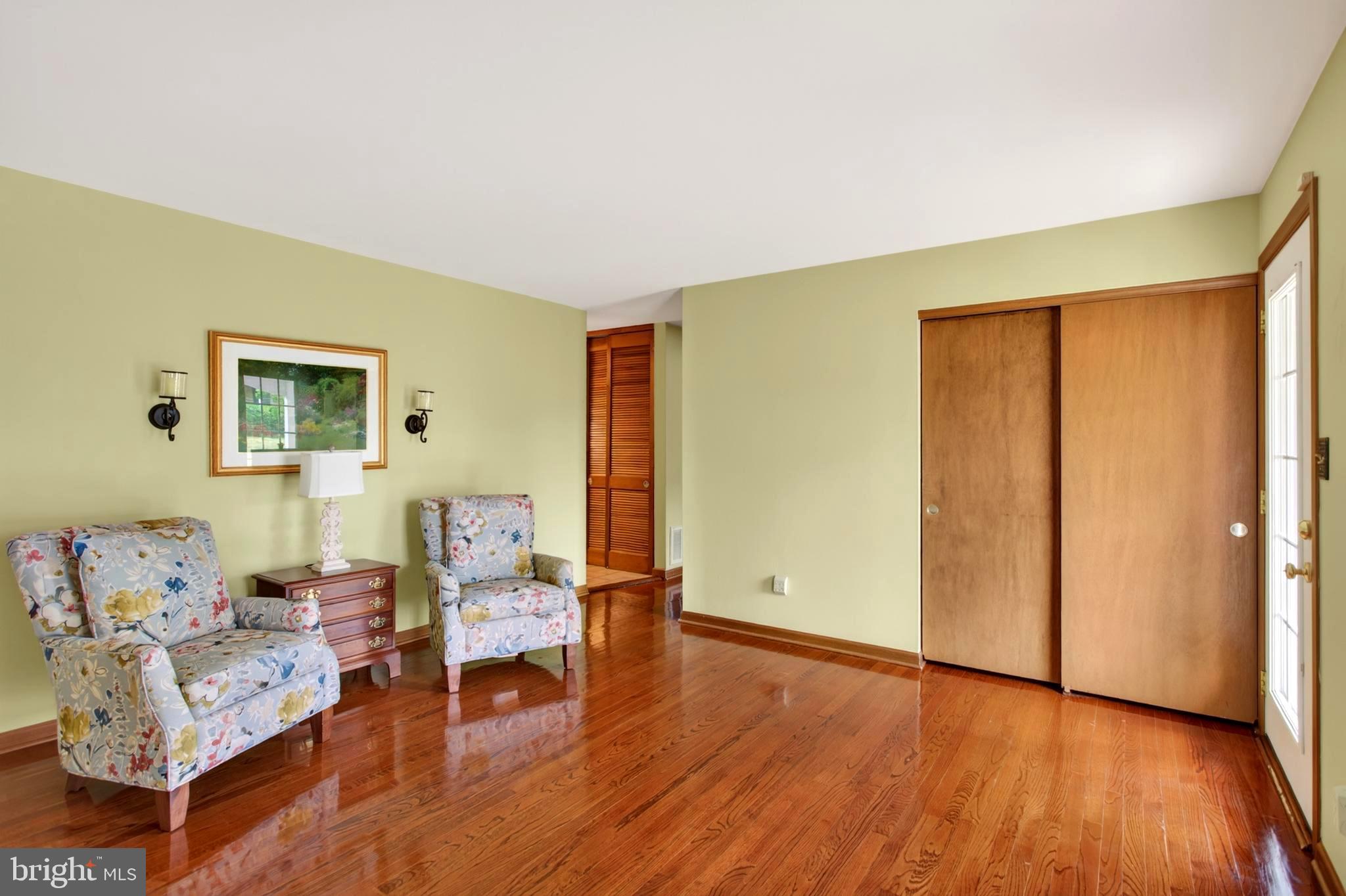 936 ALLEN DRIVE