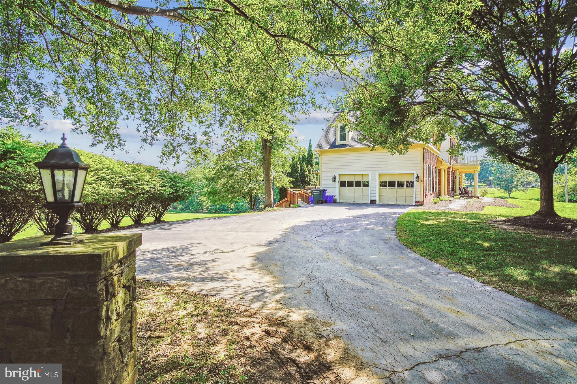 9140 GOSHEN VALLEY DRIVE