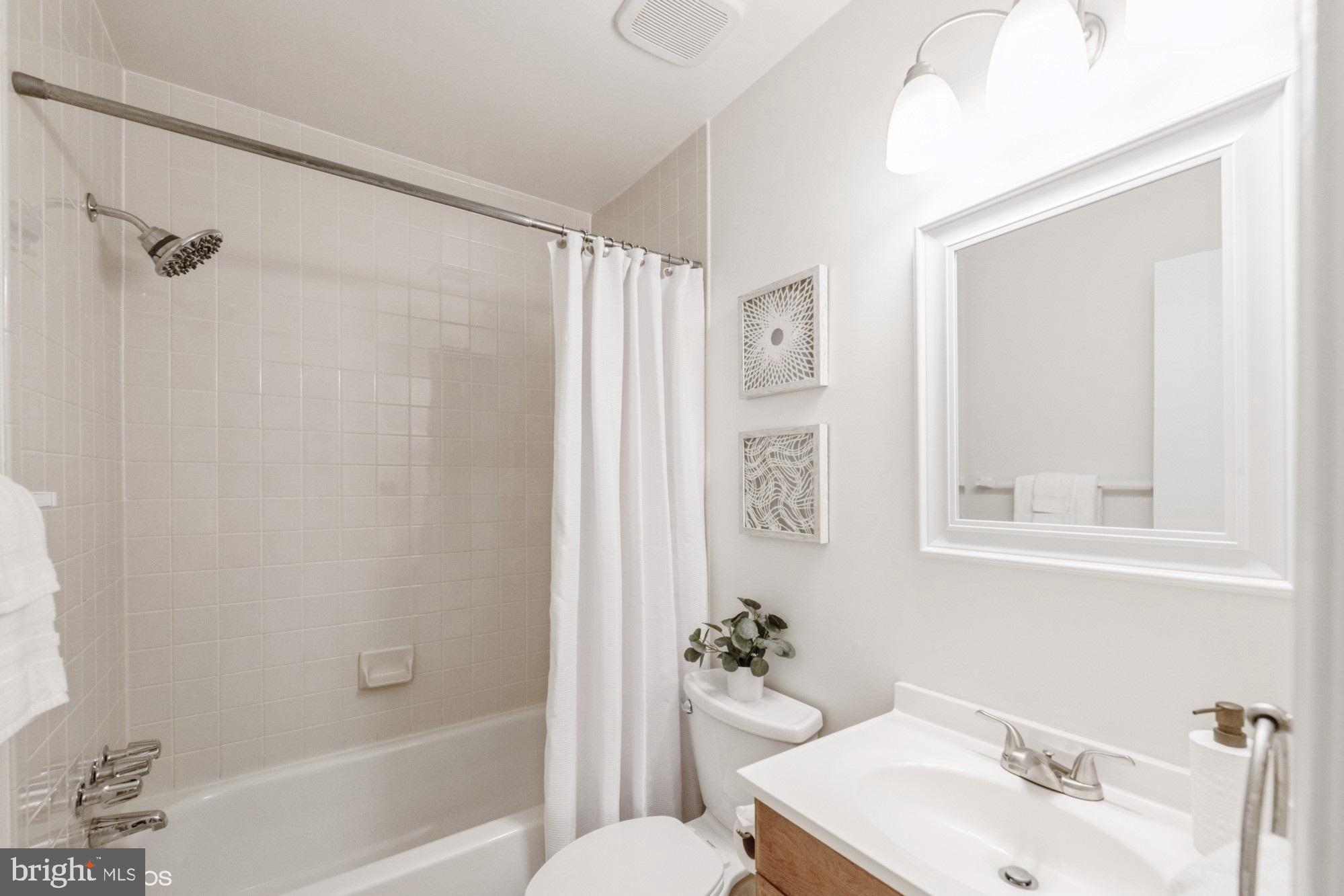 BERKSHIRE - Residential