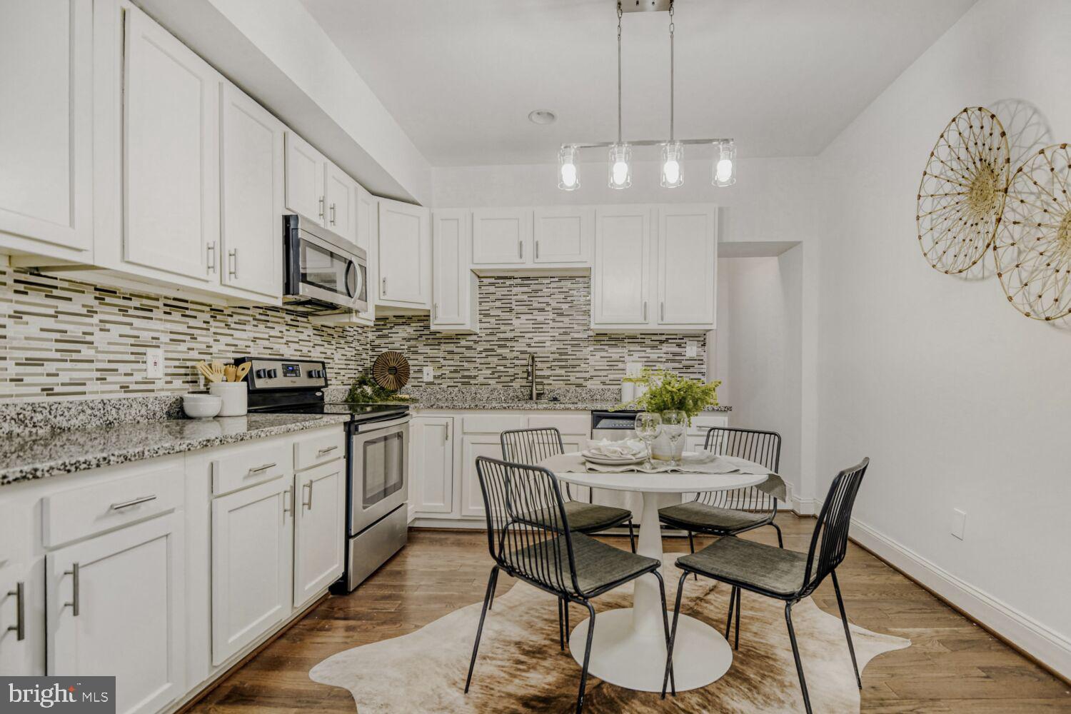 BROADWAY EAST - Residential