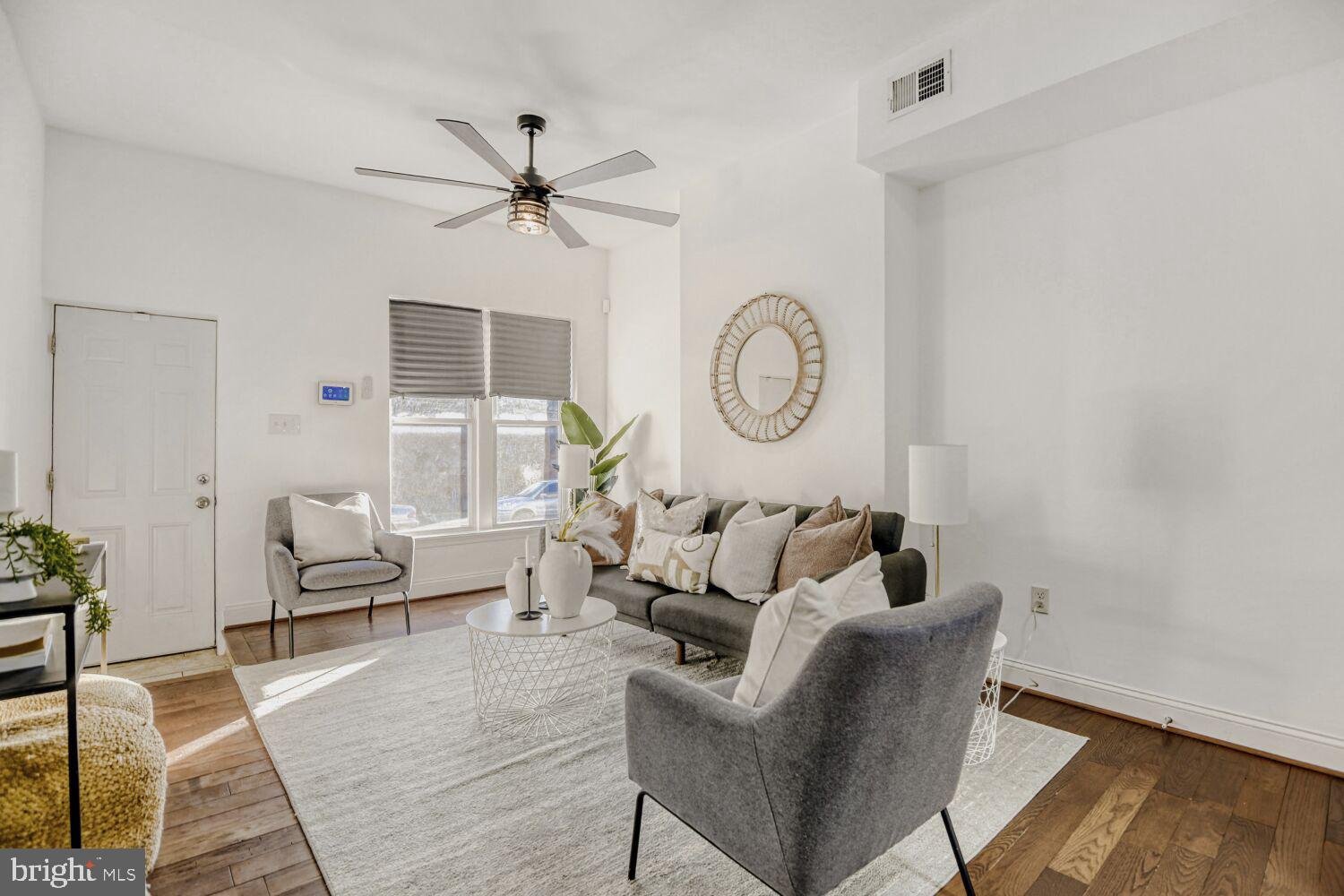 BROADWAY EAST - Residential